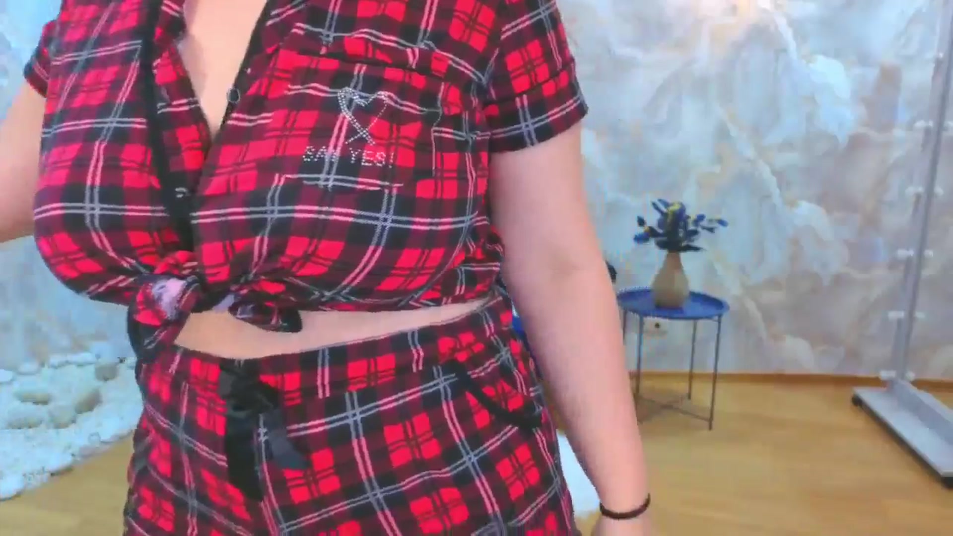 Gallery image thumbnail from EnigmaVeil's myfreecams stream on, 12/09/2025, 12:50 image 11 of 20