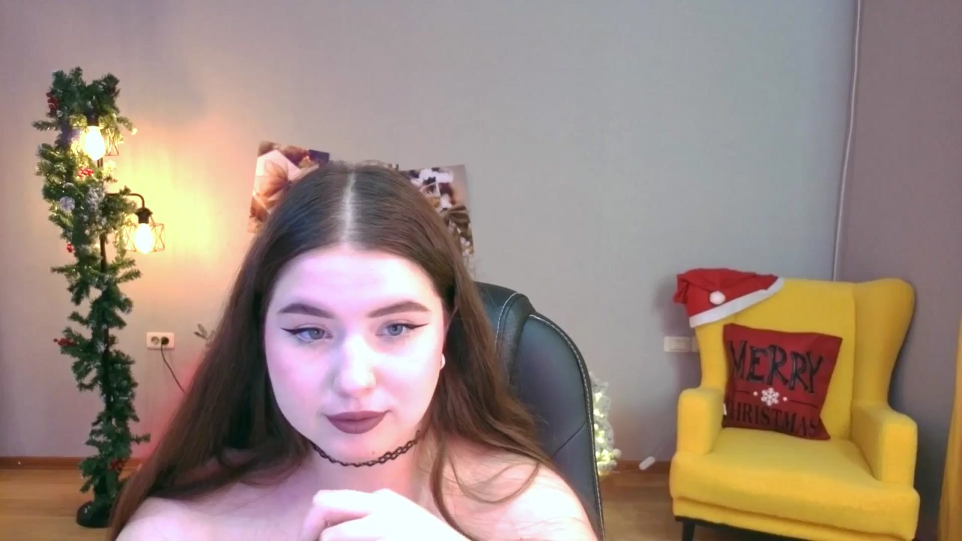 Gallery image thumbnail from EnigmaVeil's myfreecams stream on, 12/10/2025, 09:51 image 20 of 20