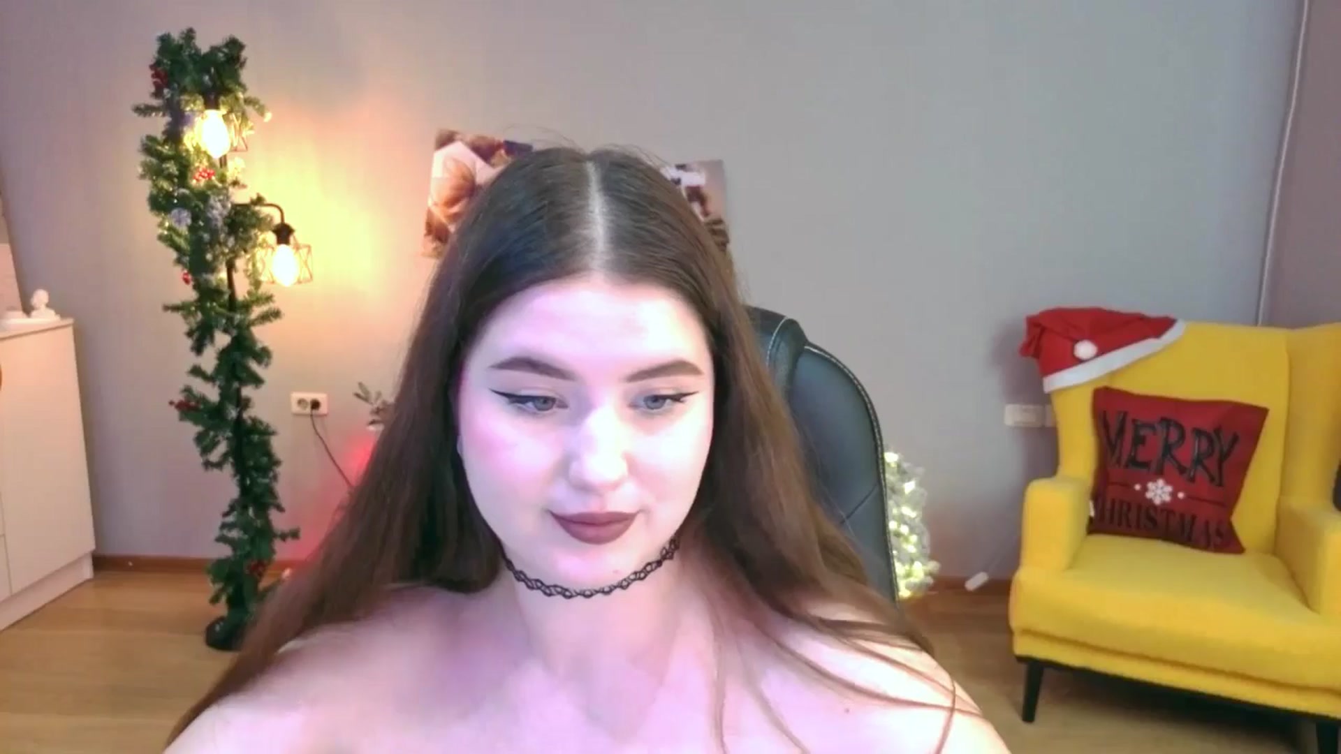 Gallery image thumbnail from EnigmaVeil's myfreecams stream on, 12/10/2025, 11:06 image 9 of 20