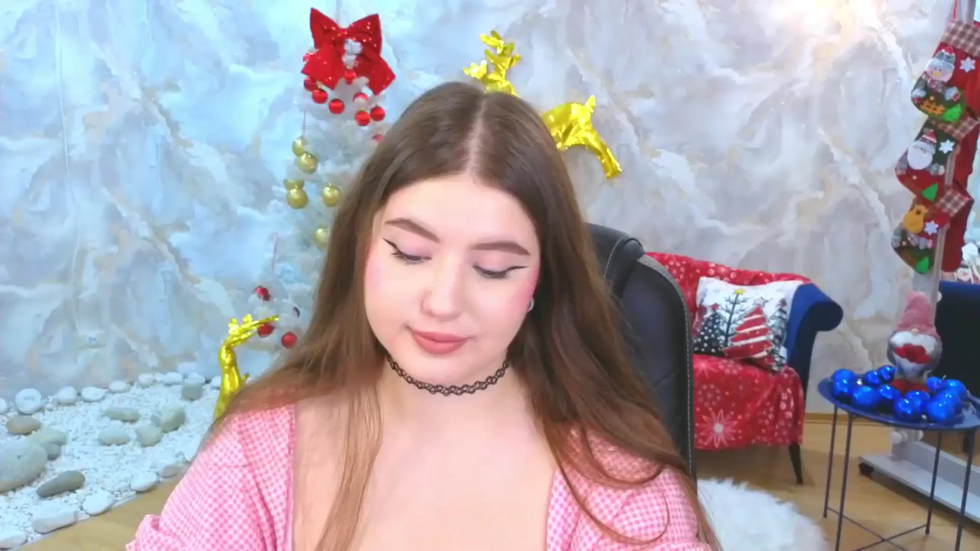 Gallery image thumbnail from EnigmaVeil's myfreecams stream on, 12/12/2025, 19:46 image 16 of 20