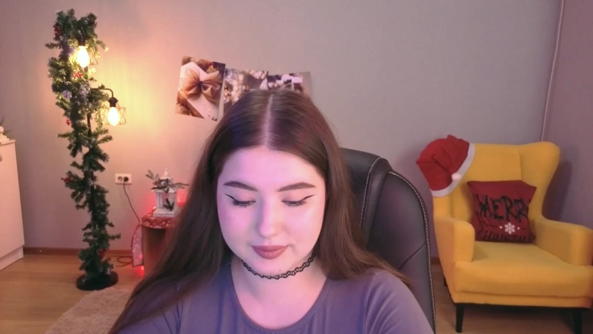 Gallery image thumbnail from EnigmaVeil's myfreecams stream on, 12/14/2025, 23:48 image 1 of 20