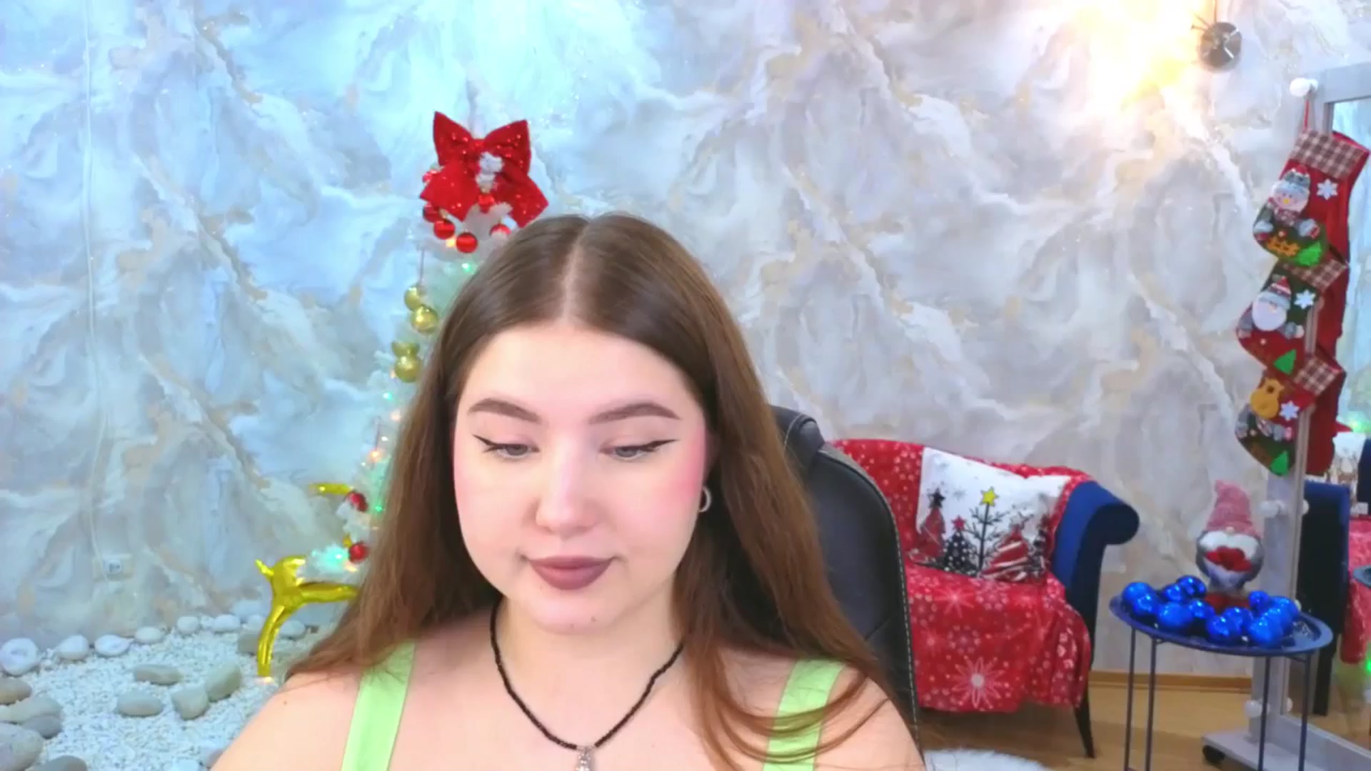 Gallery image thumbnail from EnigmaVeil's myfreecams stream on, 12/19/2025, 19:47 image 6 of 20