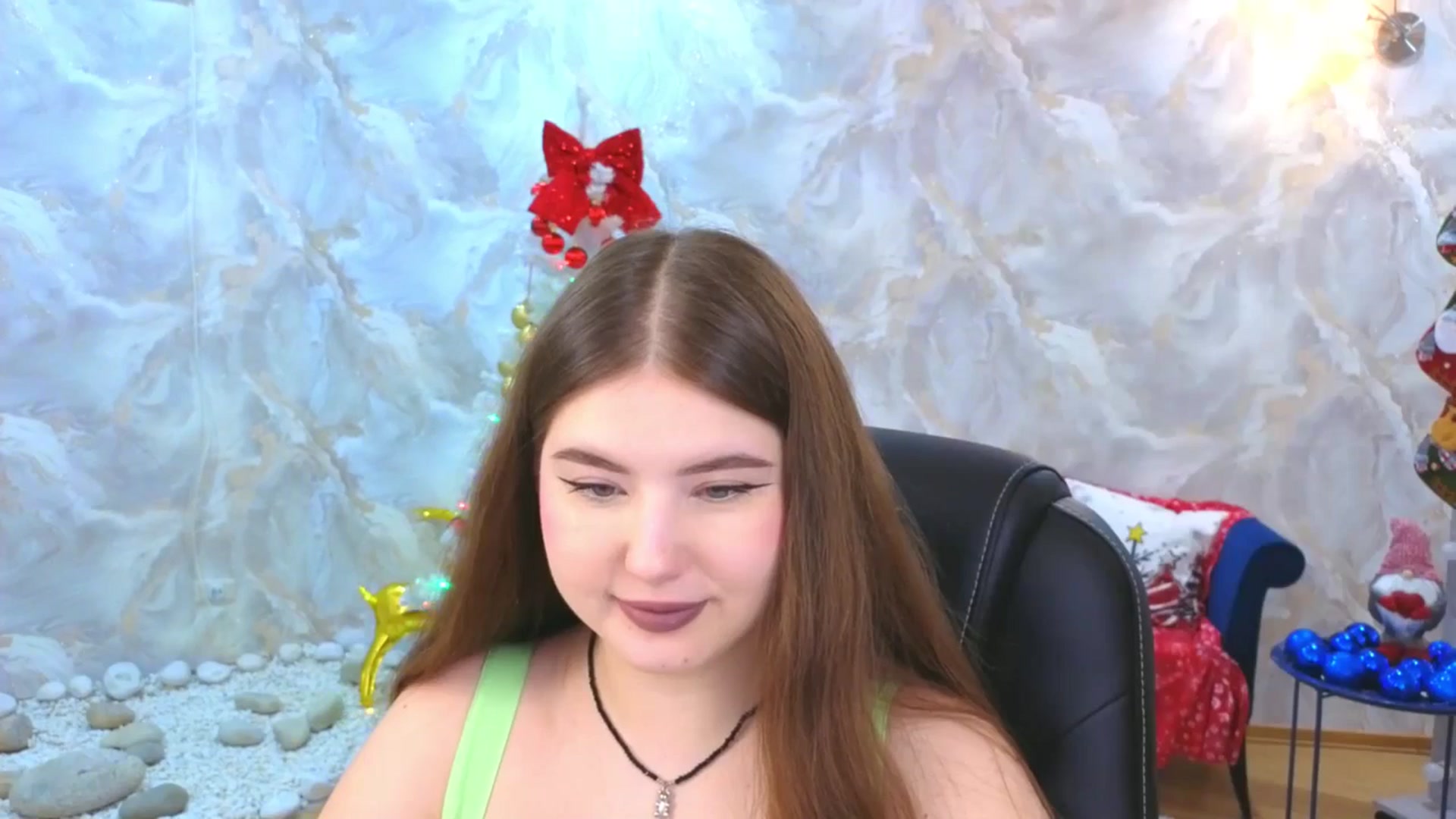 Gallery image thumbnail from EnigmaVeil's myfreecams stream on, 12/19/2025, 21:07 image 11 of 20