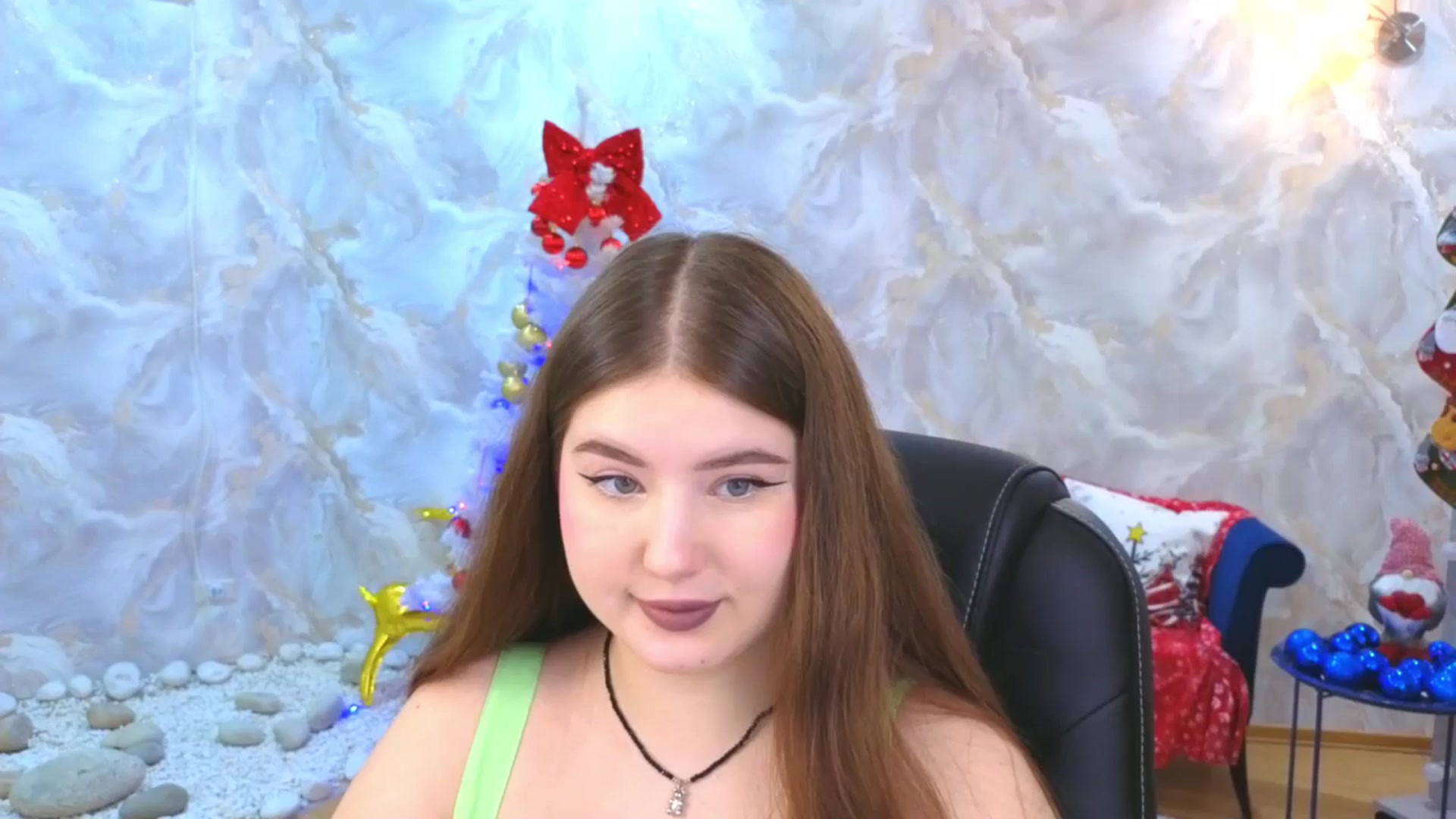 Gallery image thumbnail from EnigmaVeil's myfreecams stream on, 12/19/2025, 21:07 image 10 of 20