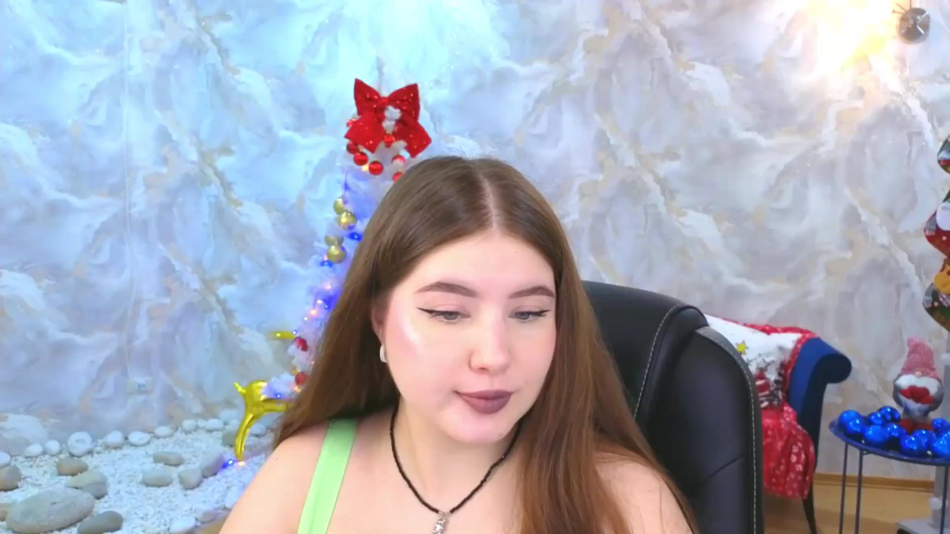 Gallery image thumbnail from EnigmaVeil's myfreecams stream on, 12/19/2025, 21:07 image 9 of 20
