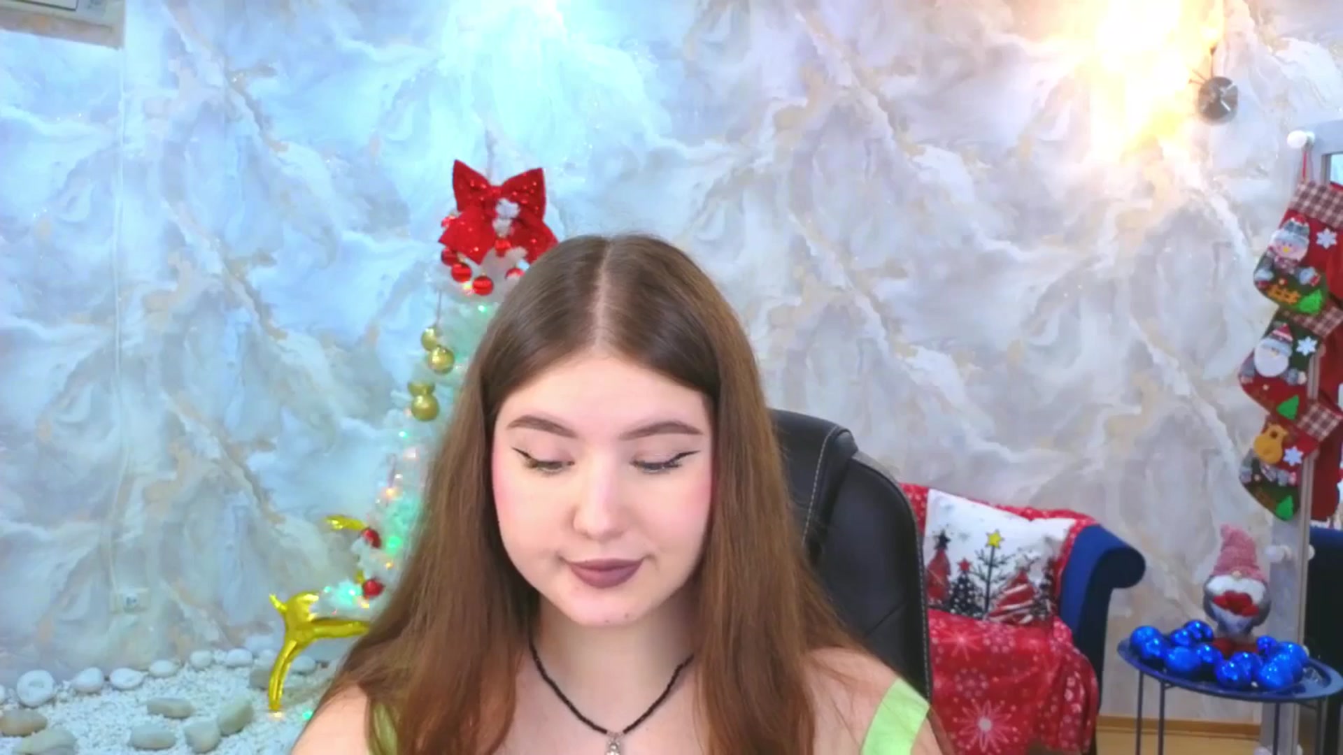 Gallery image thumbnail from EnigmaVeil's myfreecams stream on, 12/19/2025, 21:47 image 16 of 20
