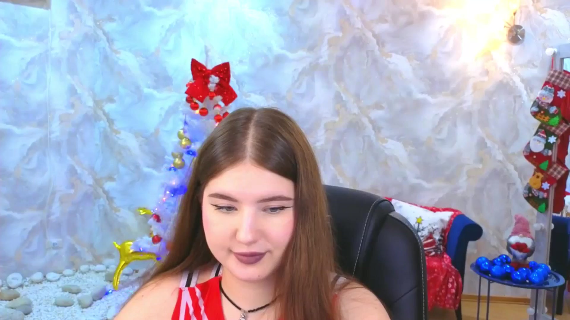 Gallery image thumbnail from EnigmaVeil's myfreecams stream on, 12/19/2025, 23:08 image 20 of 20