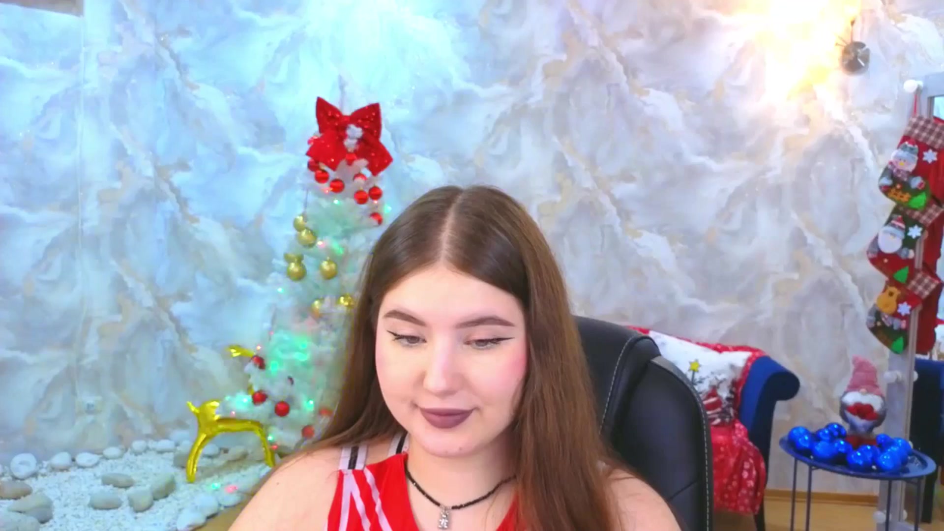 Gallery image thumbnail from EnigmaVeil's myfreecams stream on, 12/19/2025, 23:08 image 19 of 20