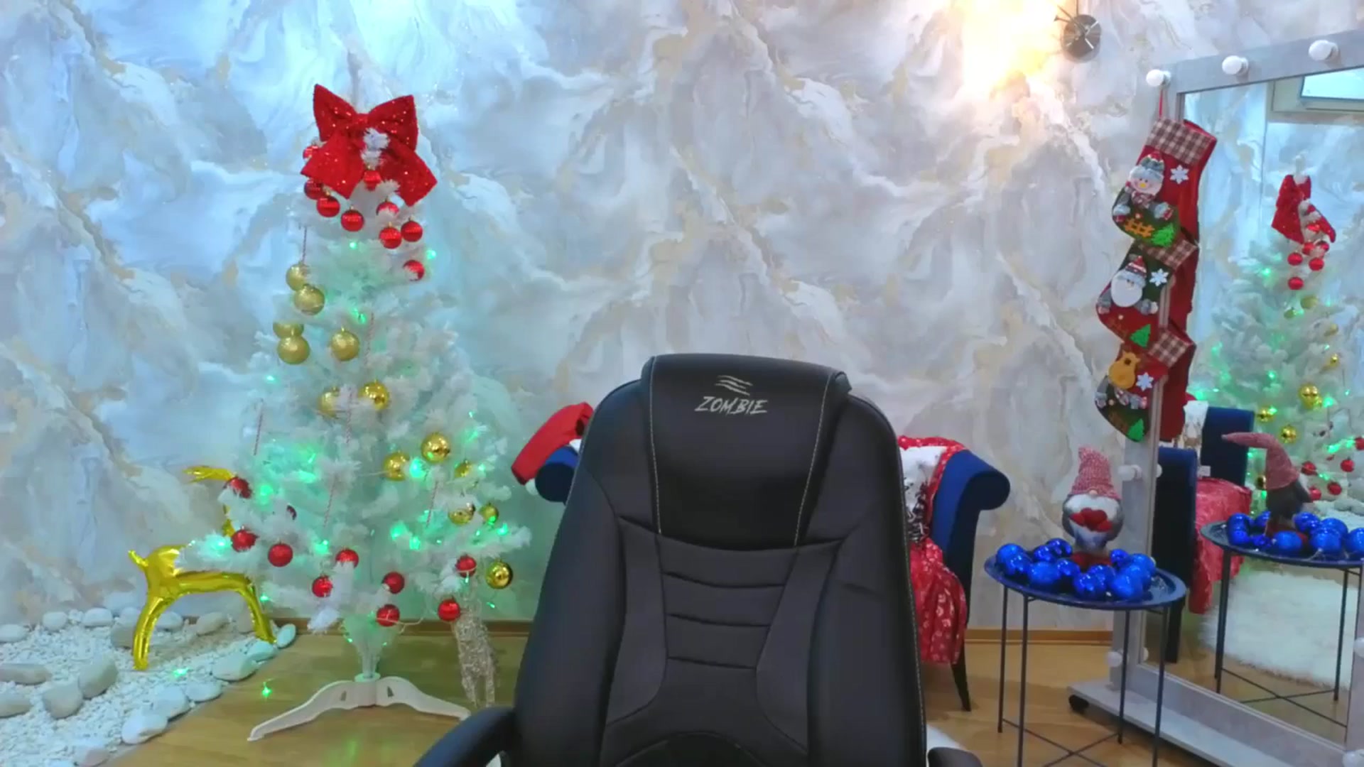 Gallery image thumbnail from EnigmaVeil's myfreecams stream on, 12/20/2025, 23:47 image 2 of 20