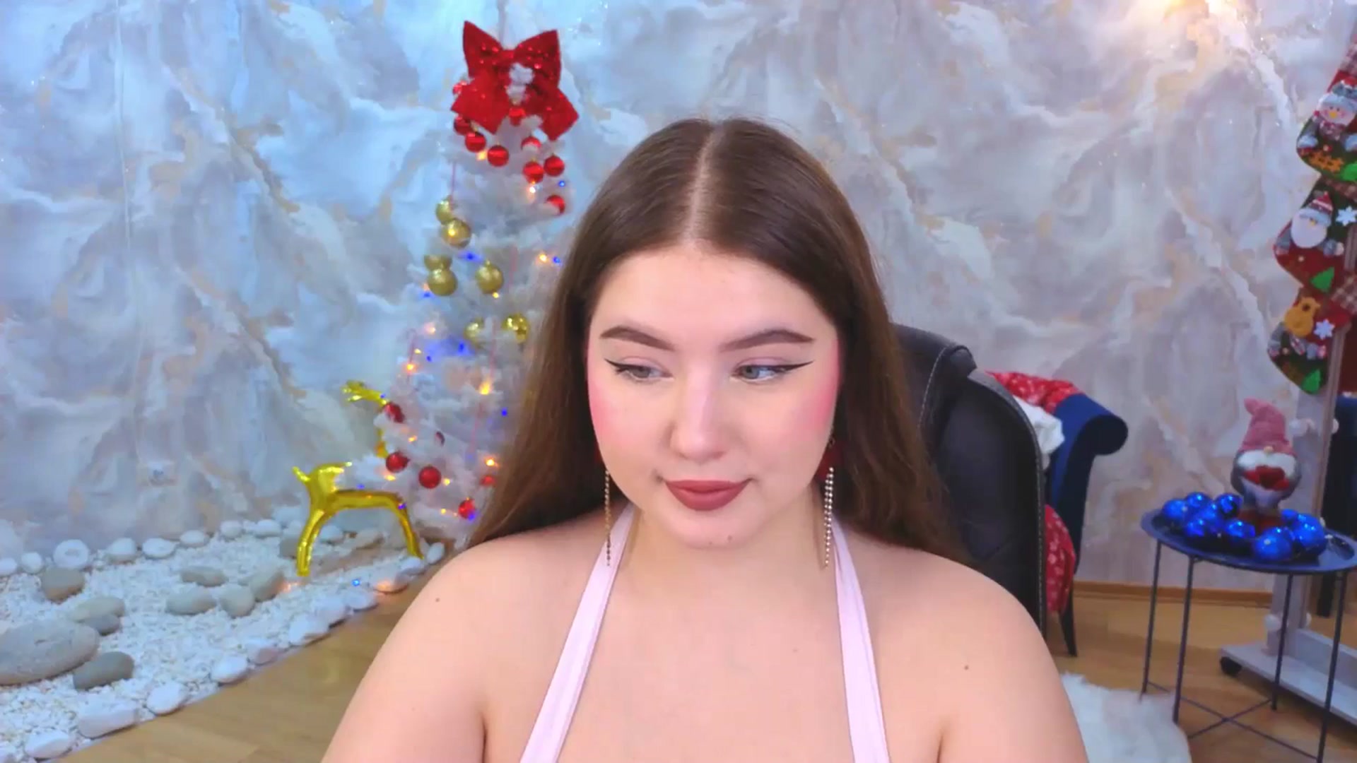 Gallery image thumbnail from EnigmaVeil's myfreecams stream on, 12/22/2025, 19:49 image 16 of 20