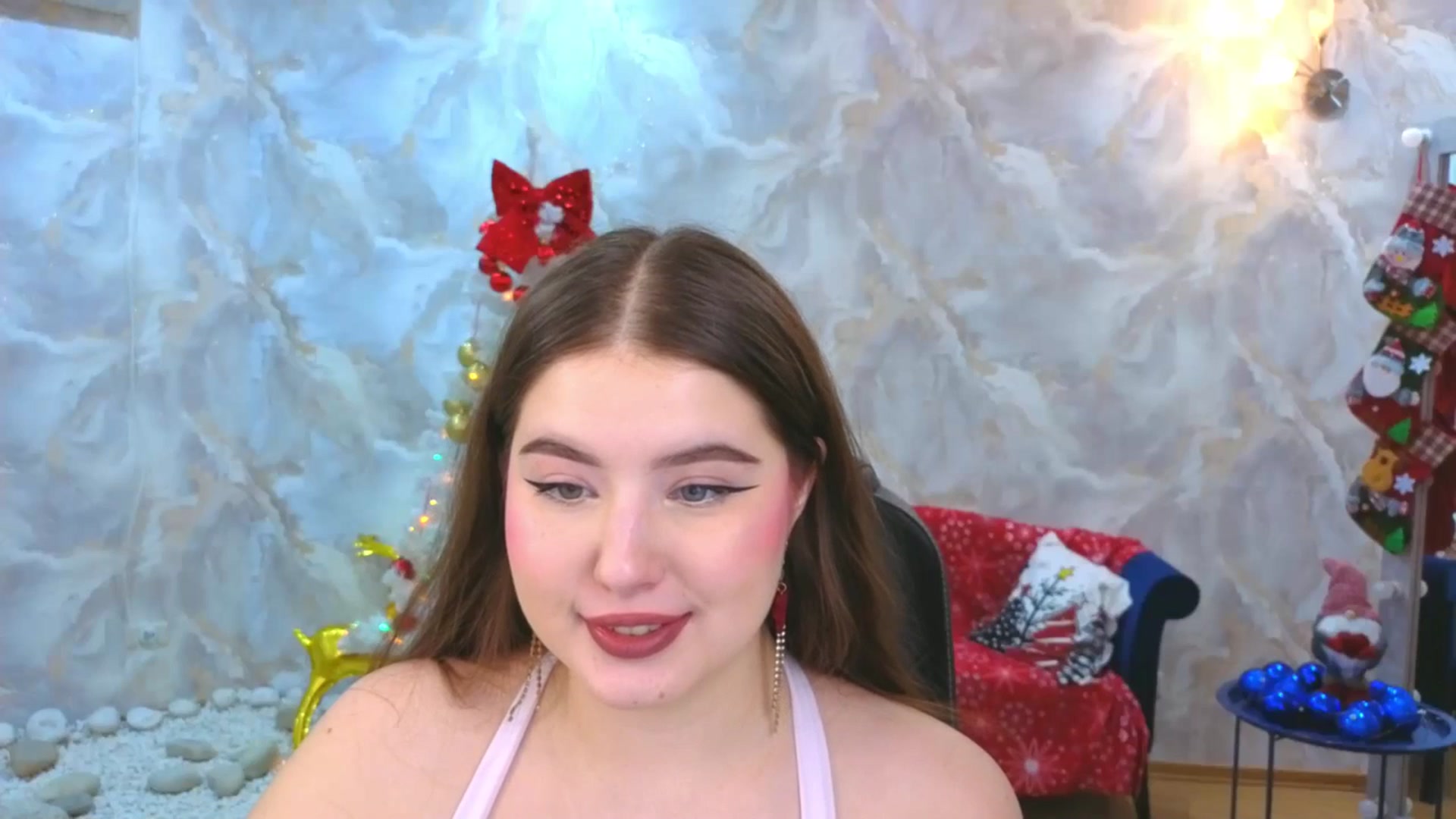 Gallery image thumbnail from EnigmaVeil's myfreecams stream on, 12/22/2025, 21:48 image 14 of 20