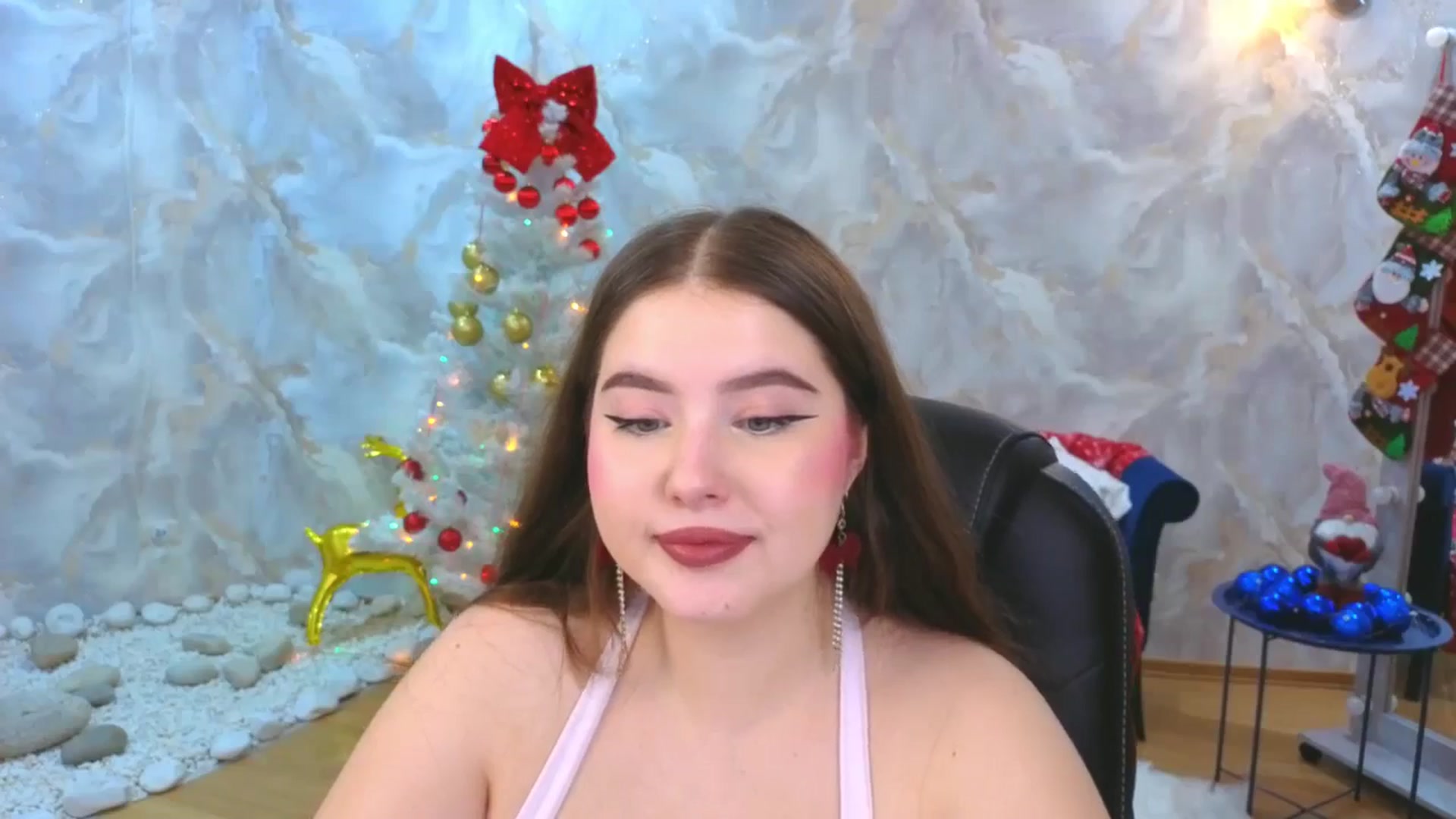 Gallery image thumbnail from EnigmaVeil's myfreecams stream on, 12/22/2025, 21:48 image 18 of 20