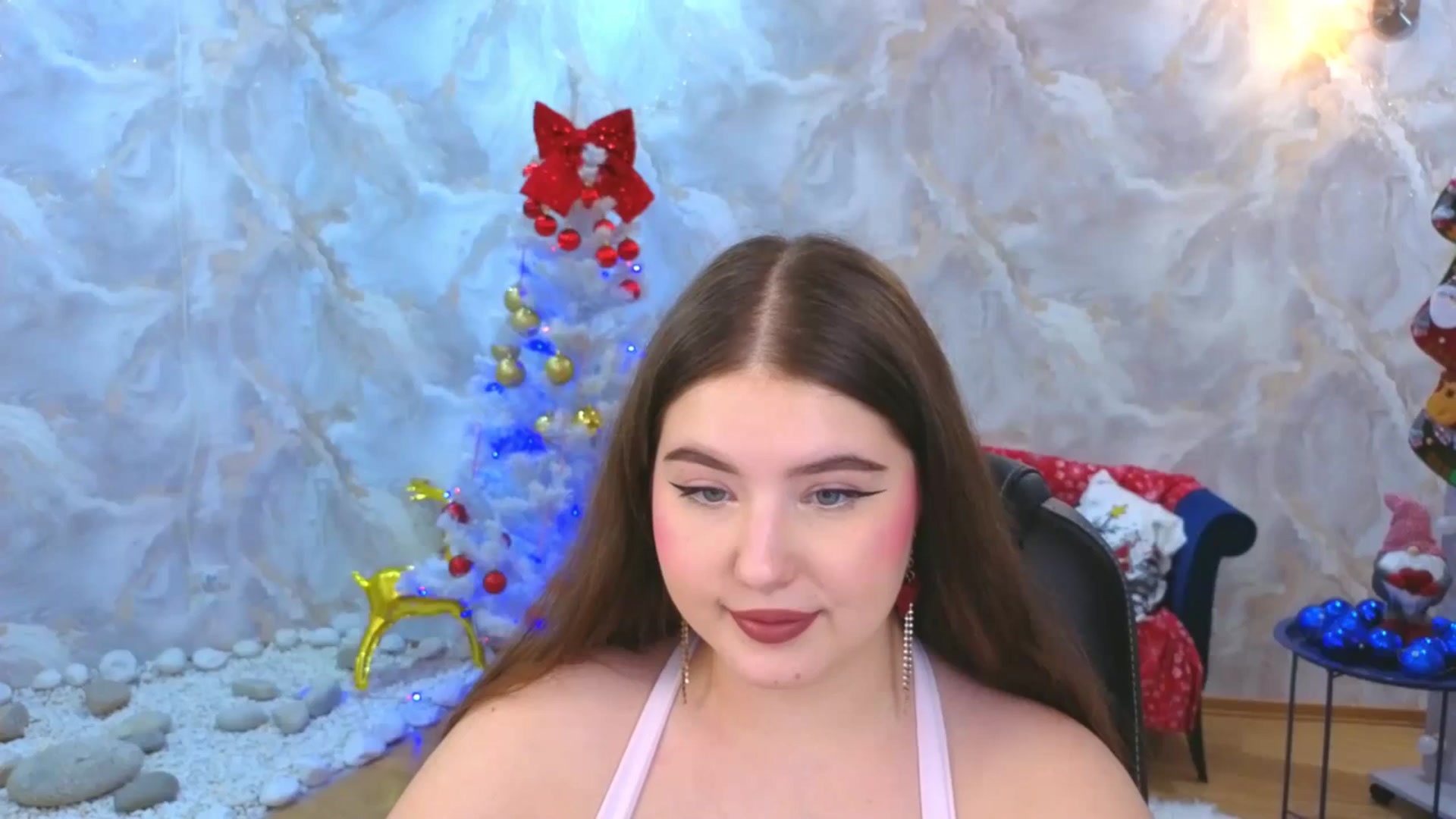 Gallery image thumbnail from EnigmaVeil's myfreecams stream on, 12/22/2025, 23:13 image 5 of 20