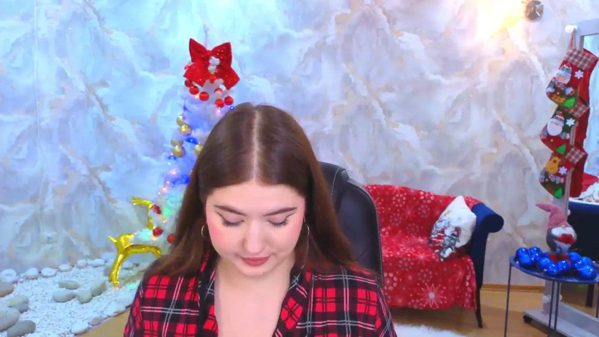 Gallery image thumbnail from EnigmaVeil's myfreecams stream on, 12/26/2025, 21:49 image 20 of 20
