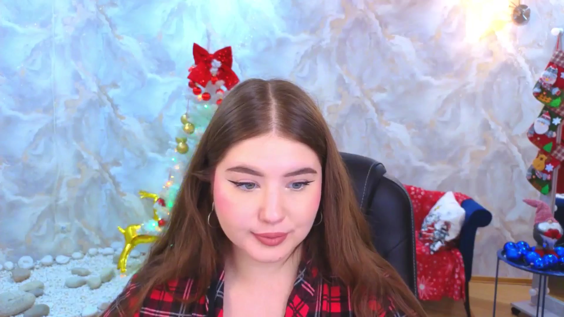 Gallery image thumbnail from EnigmaVeil's myfreecams stream on, 12/26/2025, 22:42 image 17 of 20