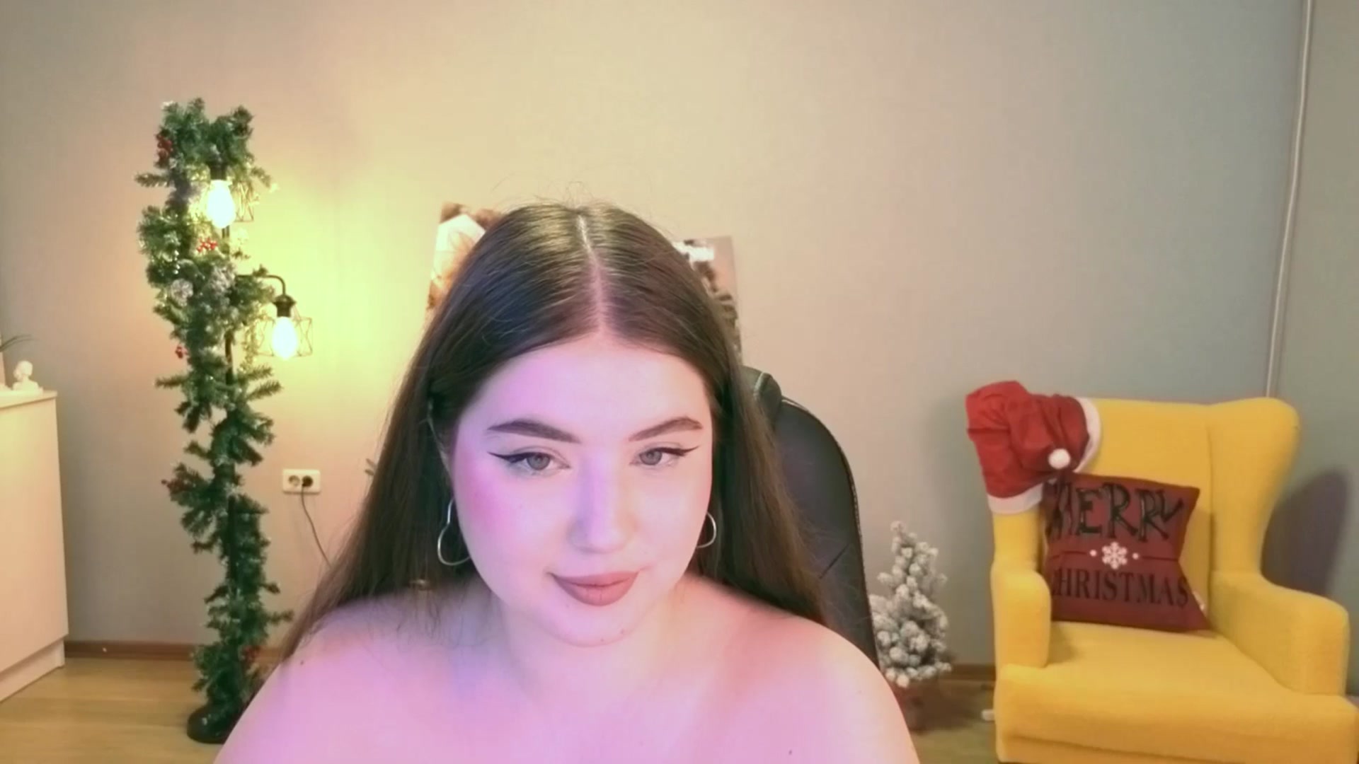 Gallery image thumbnail from EnigmaVeil's myfreecams stream on, 12/27/2025, 21:18 image 2 of 20
