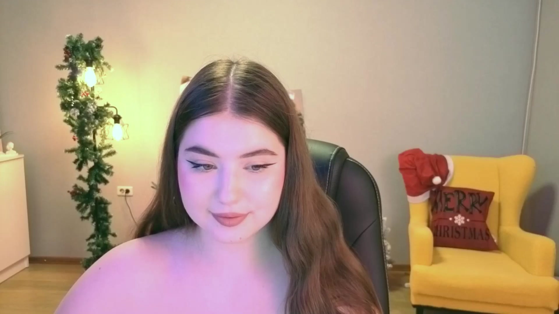 Gallery image thumbnail from EnigmaVeil's myfreecams stream on, 12/27/2025, 21:46 image 14 of 20