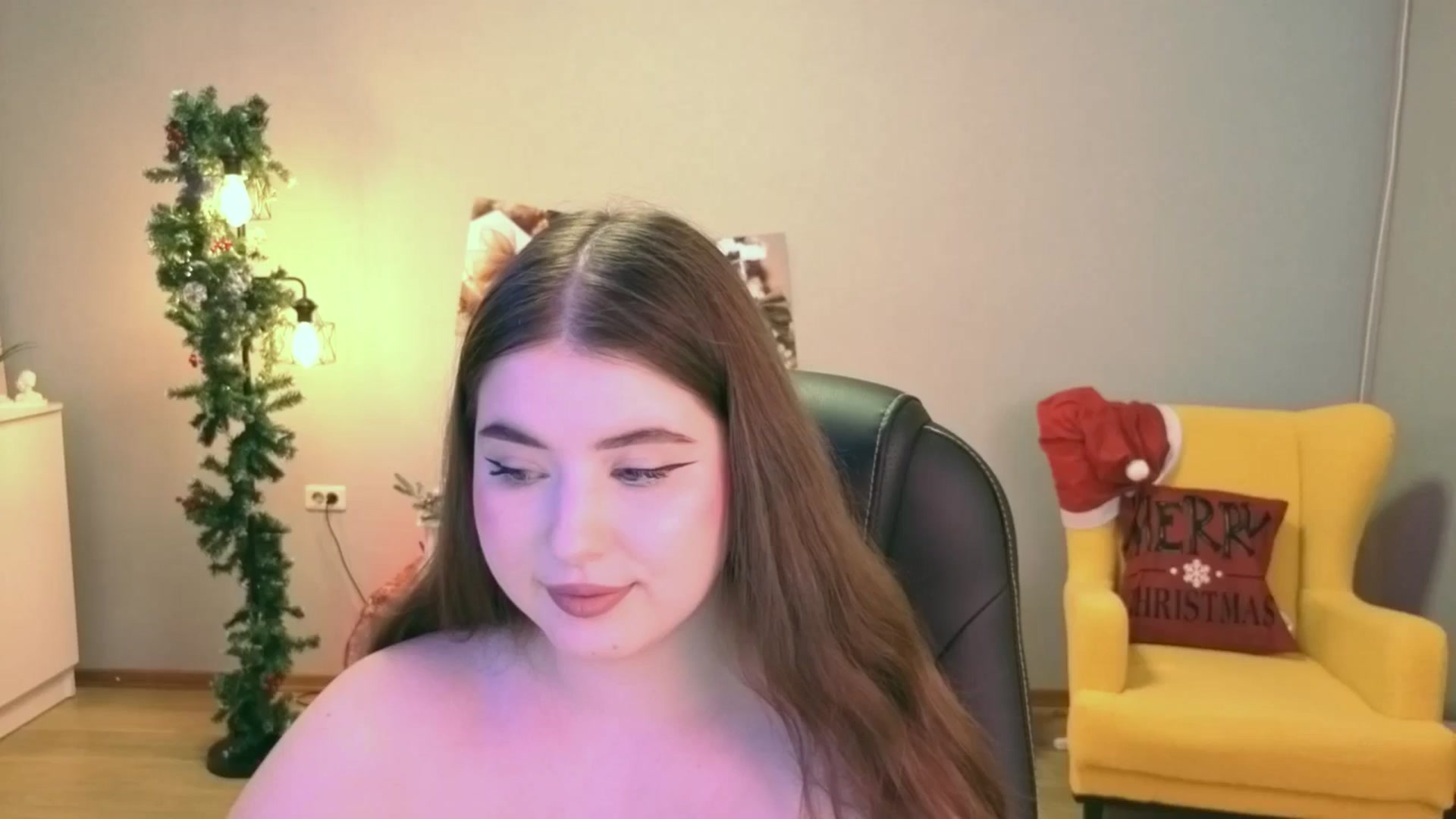 Gallery image thumbnail from EnigmaVeil's myfreecams stream on, 12/27/2025, 21:46 image 20 of 20