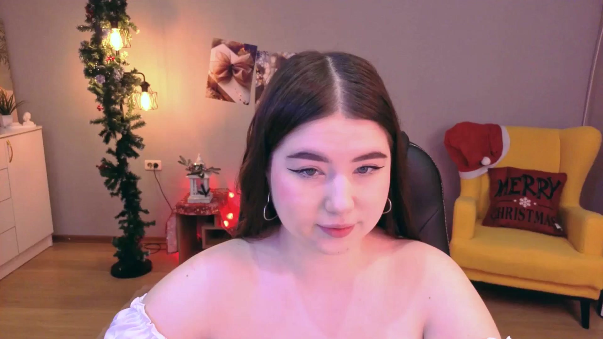 Gallery image thumbnail from EnigmaVeil's myfreecams stream on, 12/29/2025, 18:24 image 10 of 20