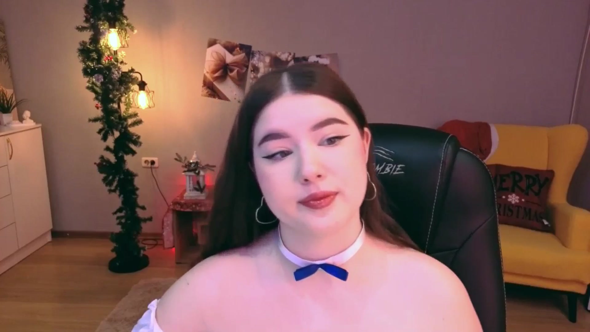 Gallery image thumbnail from EnigmaVeil's myfreecams stream on, 12/29/2025, 18:39 image 11 of 20