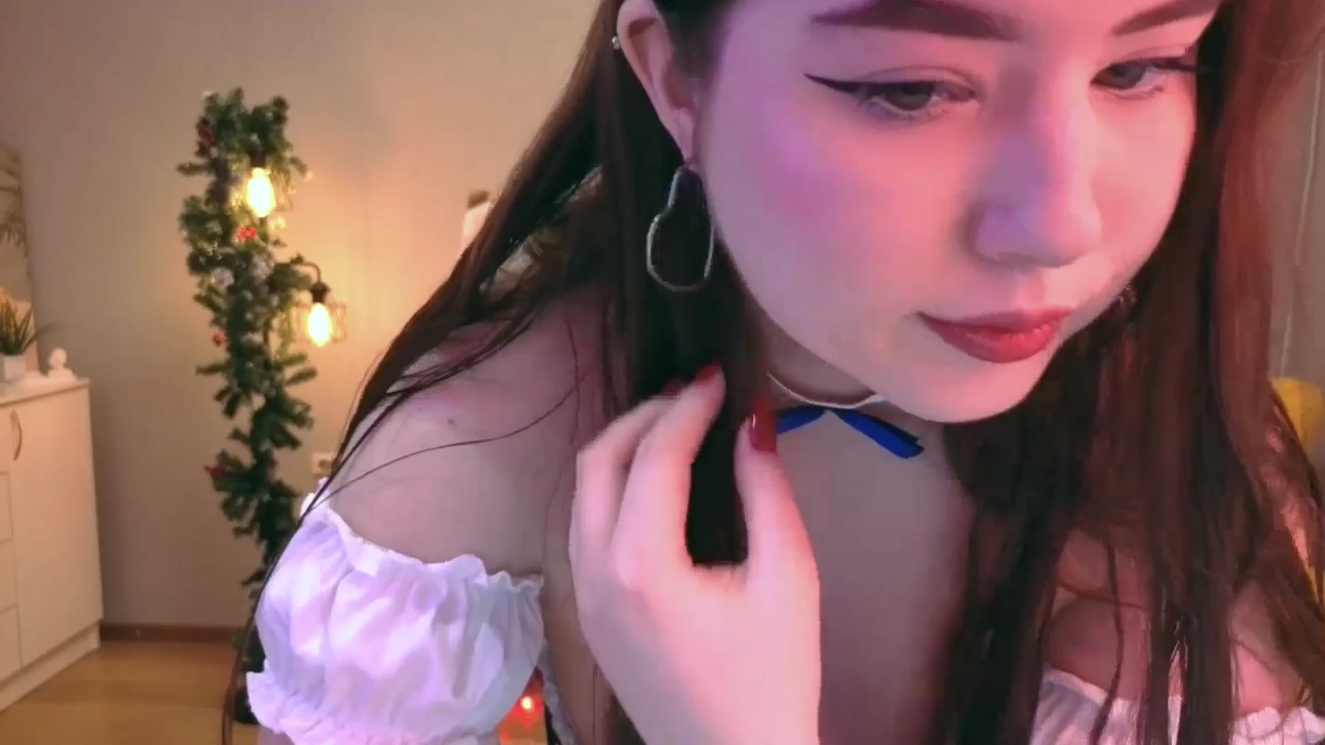 Gallery image thumbnail from EnigmaVeil's myfreecams stream on, 12/29/2025, 19:00 image 7 of 20