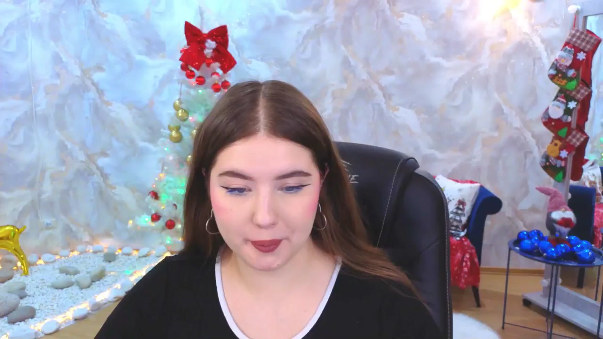 Gallery image thumbnail from EnigmaVeil's myfreecams stream on, 12/30/2025, 19:49 image 15 of 20