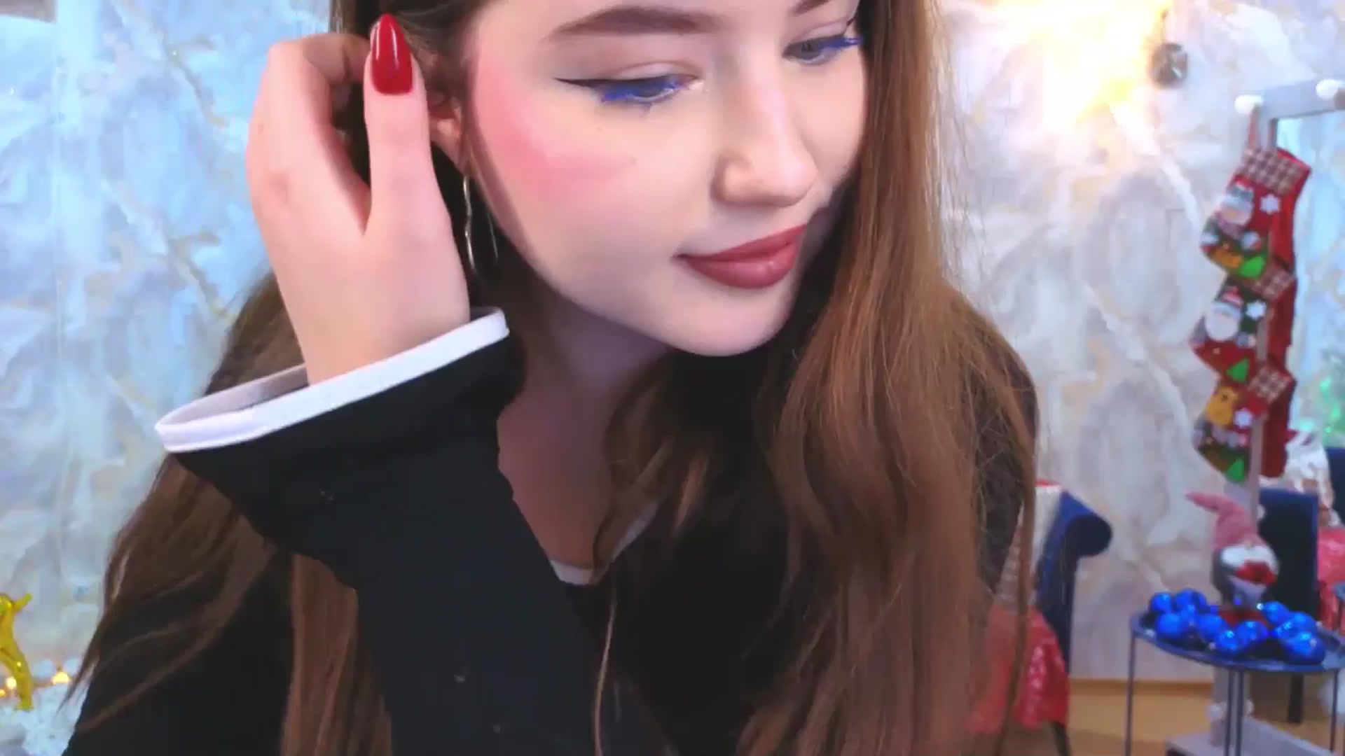 Gallery image thumbnail from EnigmaVeil's myfreecams stream on, 12/30/2025, 21:21 image 17 of 20