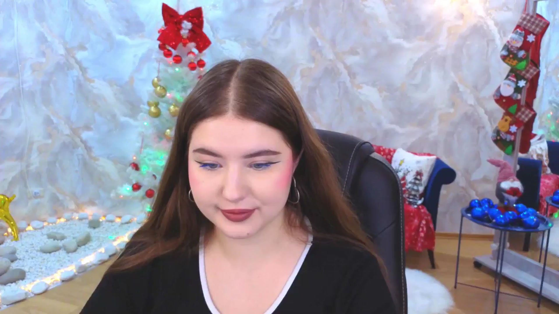 Gallery image thumbnail from EnigmaVeil's myfreecams stream on, 12/30/2025, 21:21 image 1 of 20