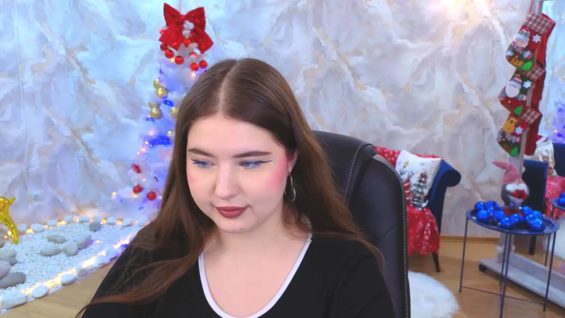 Gallery image thumbnail from EnigmaVeil's myfreecams stream on, 12/30/2025, 21:21 image 2 of 20