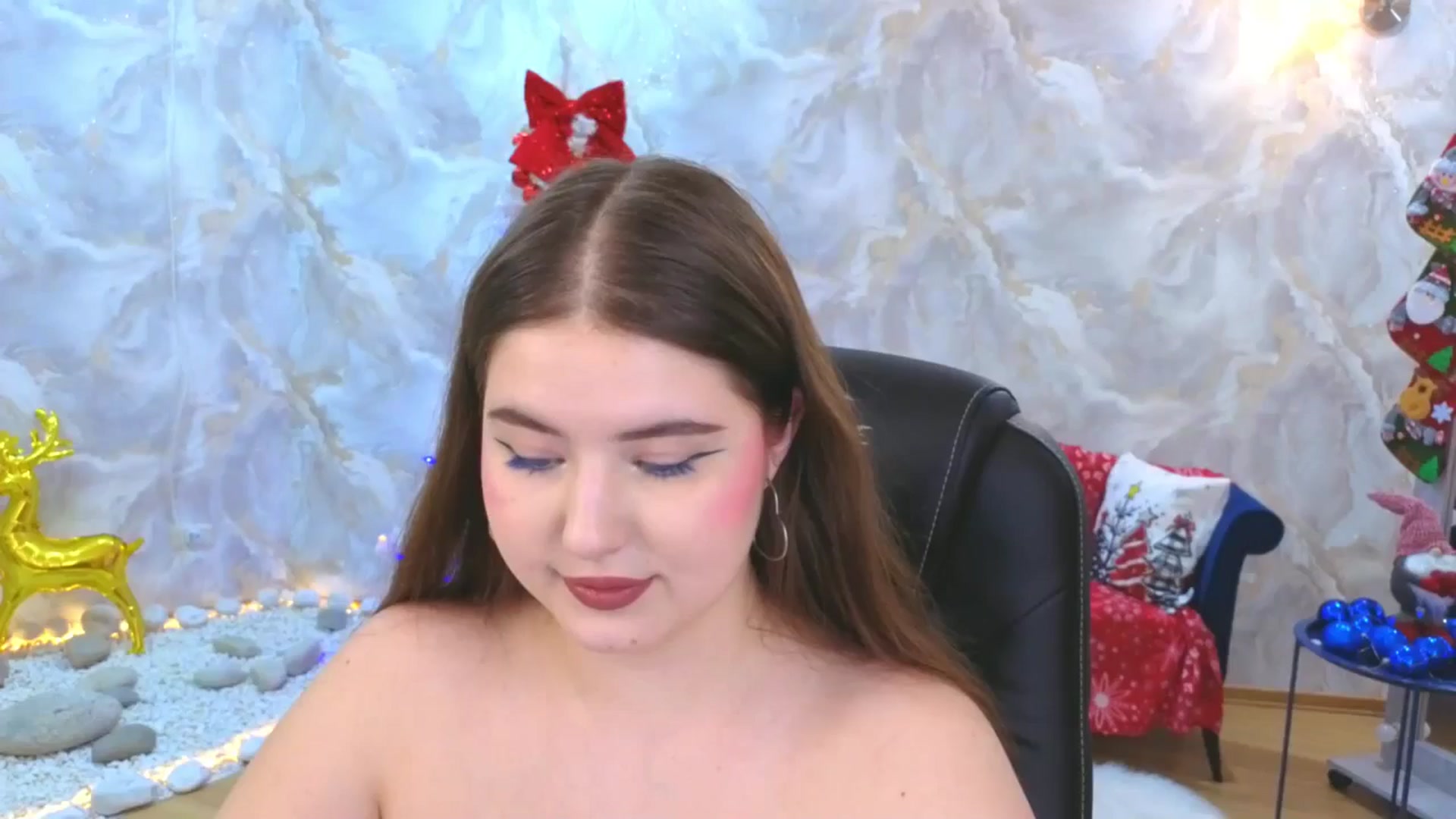 Gallery image thumbnail from EnigmaVeil's myfreecams stream on, 12/30/2025, 23:30 image 20 of 20