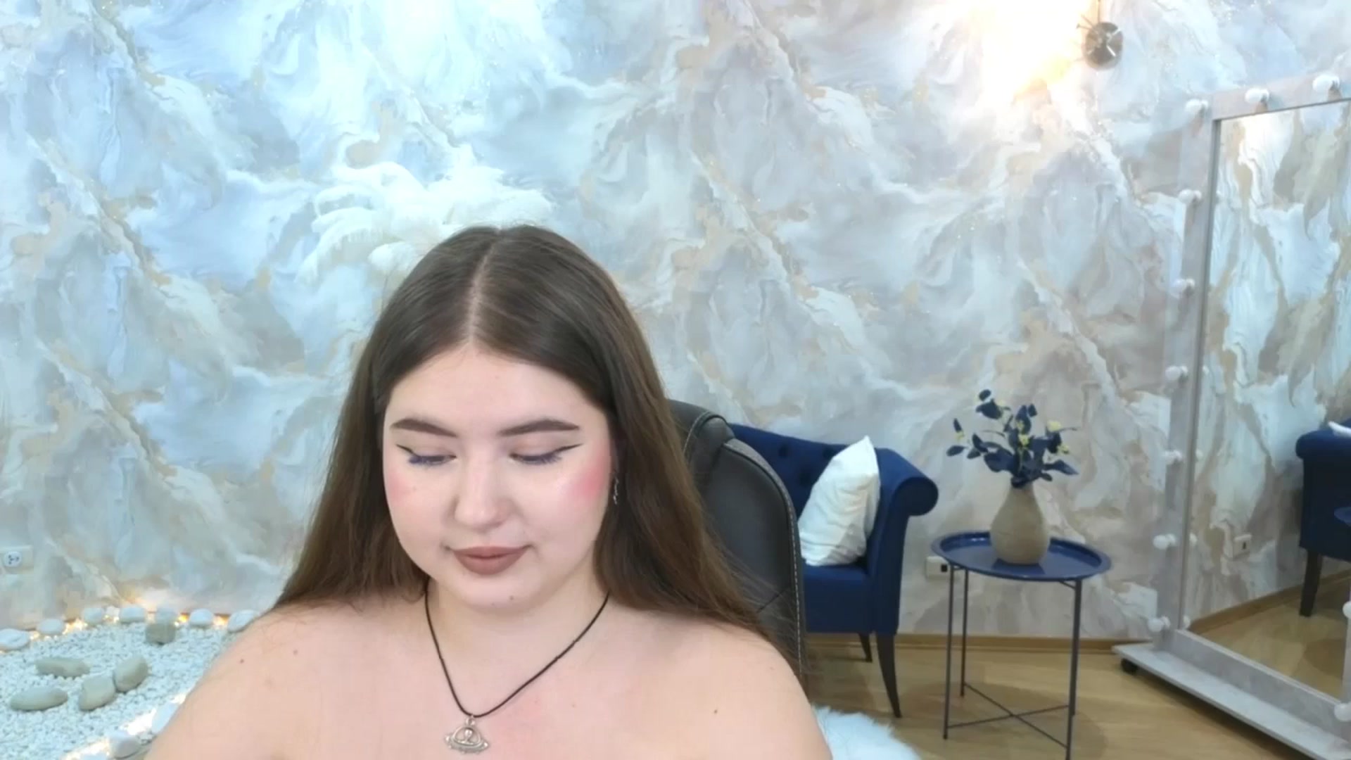 Gallery image thumbnail from EnigmaVeil's myfreecams stream on, 01/27/2026, 08:40 image 4 of 20