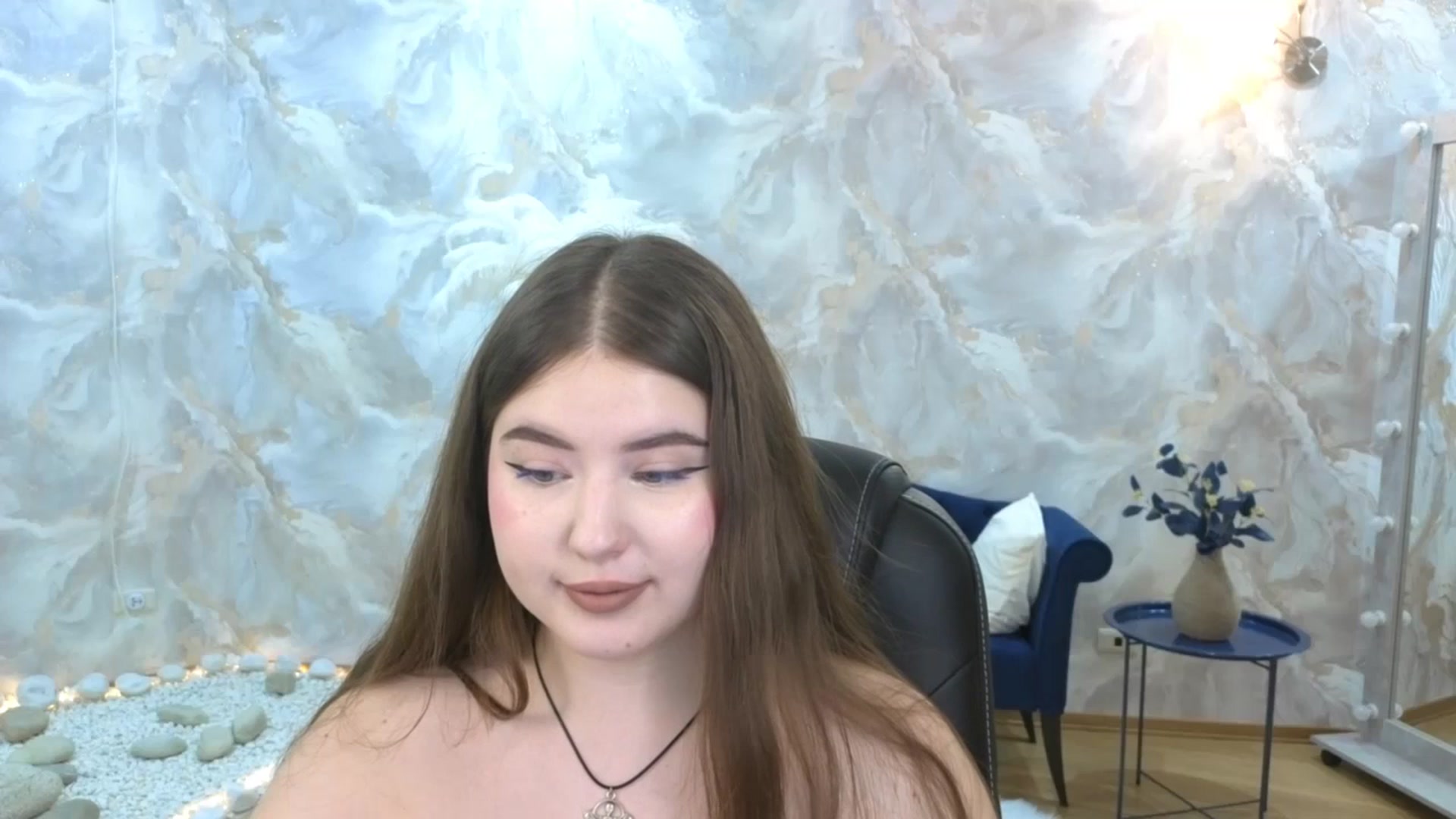 Gallery image thumbnail from EnigmaVeil's myfreecams stream on, 01/27/2026, 08:40 image 16 of 20