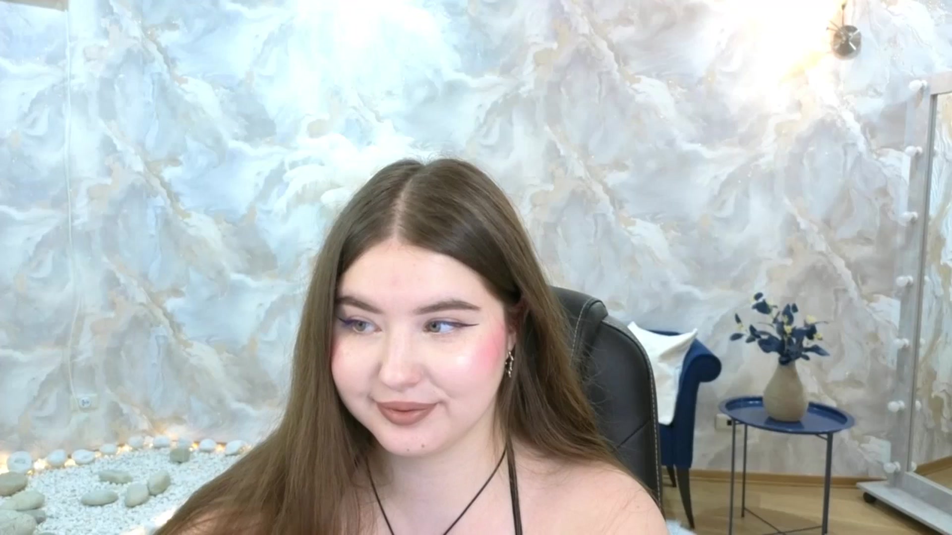 Gallery image thumbnail from EnigmaVeil's myfreecams stream on, 01/28/2026, 08:39 image 11 of 20