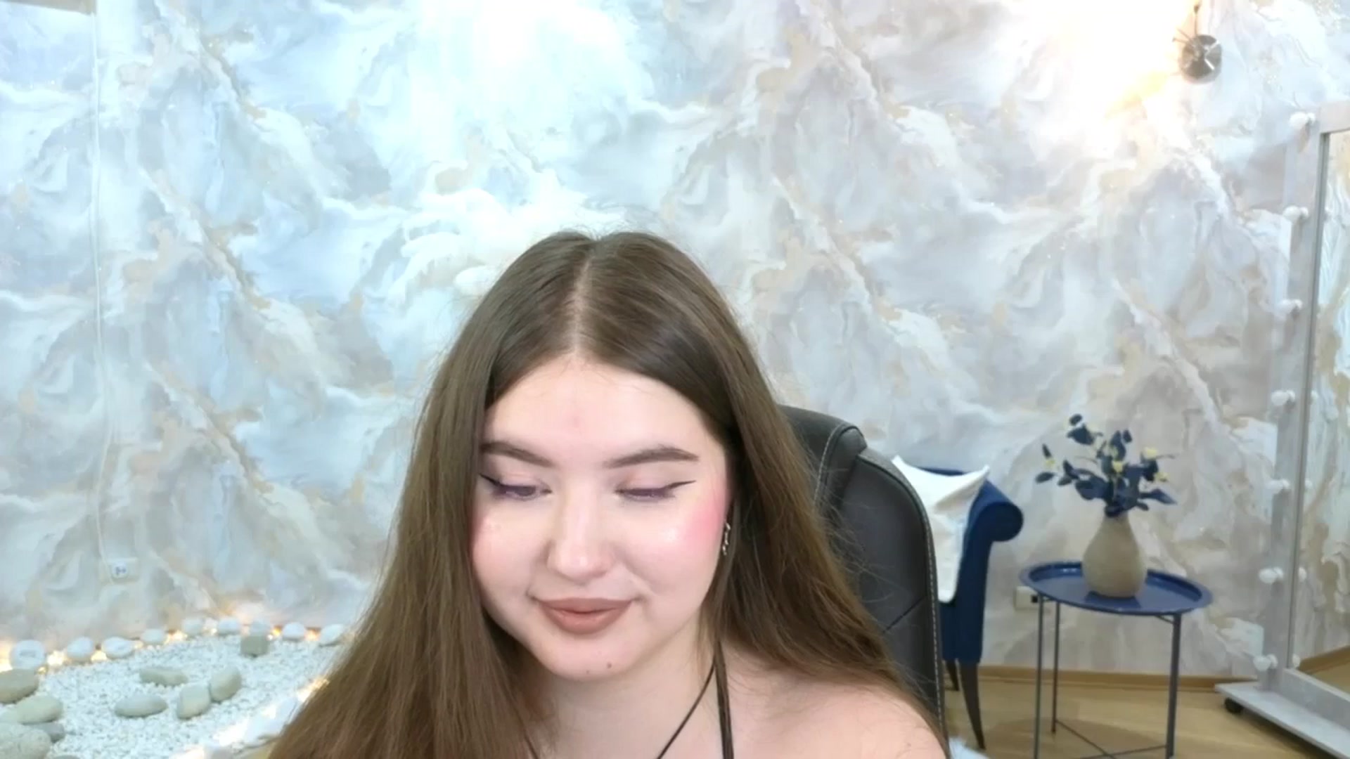 Gallery image thumbnail from EnigmaVeil's myfreecams stream on, 01/28/2026, 08:39 image 12 of 20