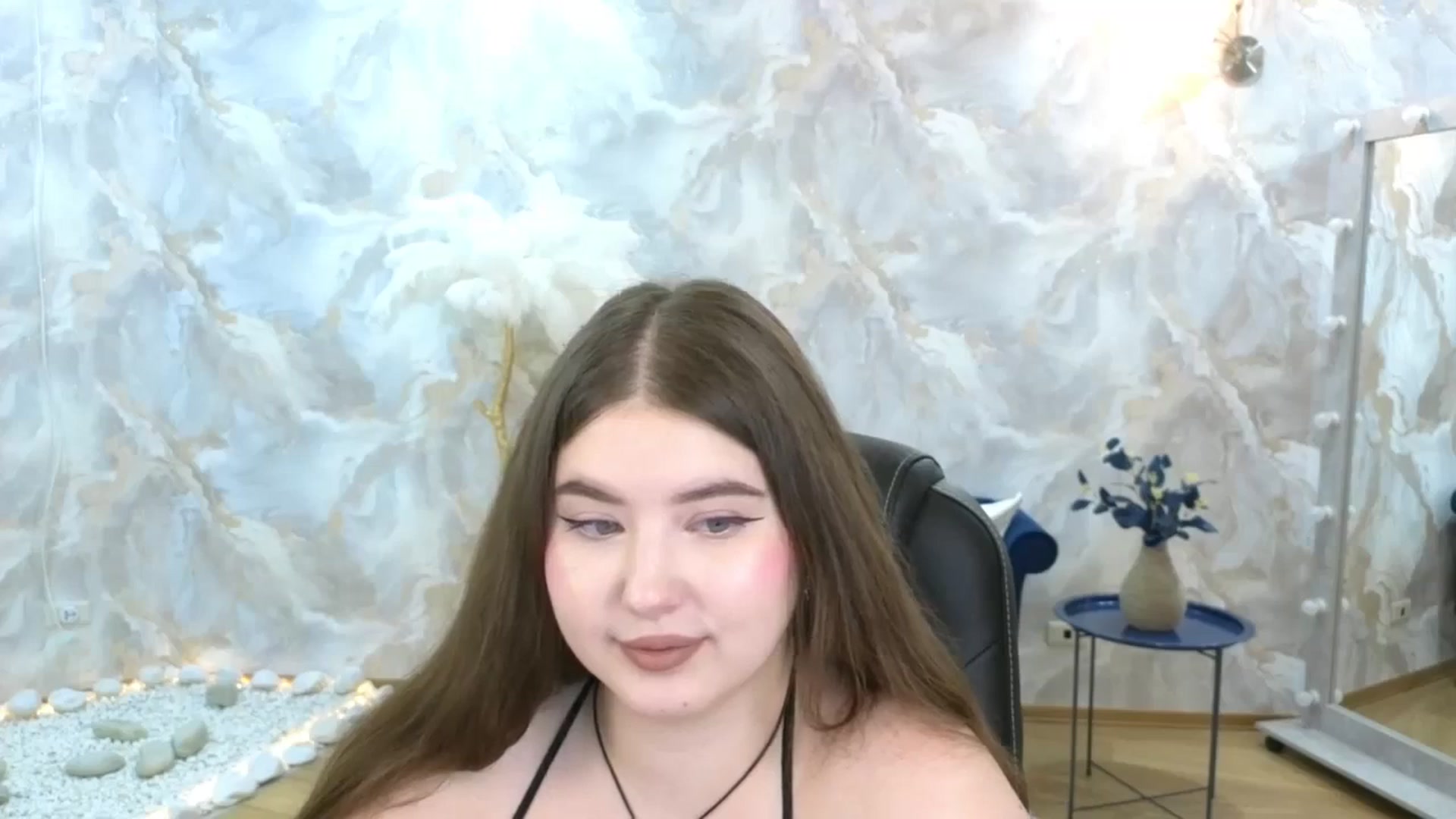 Gallery image thumbnail from EnigmaVeil's myfreecams stream on, 01/28/2026, 09:48 image 15 of 20