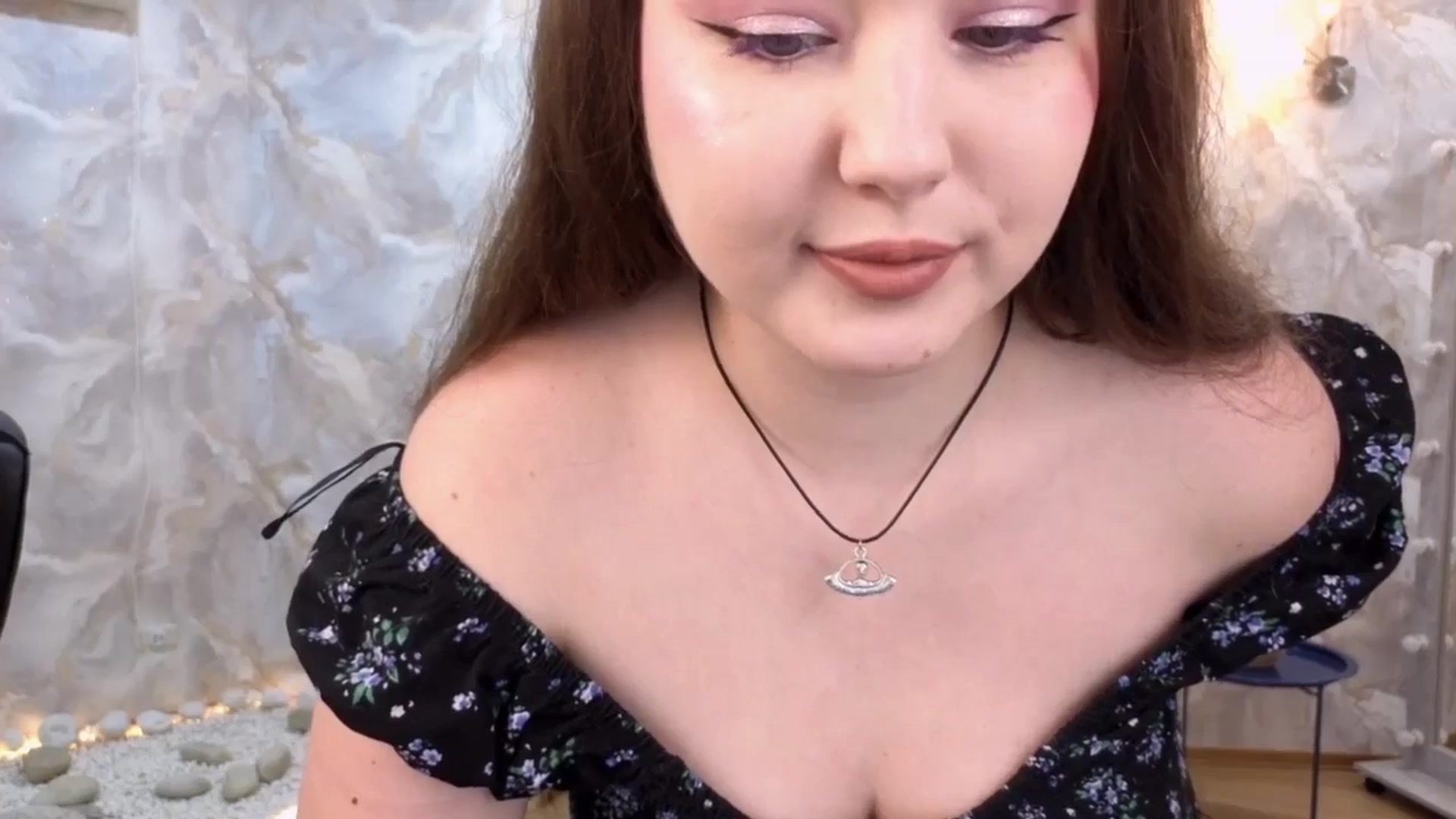 Gallery image thumbnail from EnigmaVeil's myfreecams stream on, 01/29/2026, 19:02 image 14 of 20