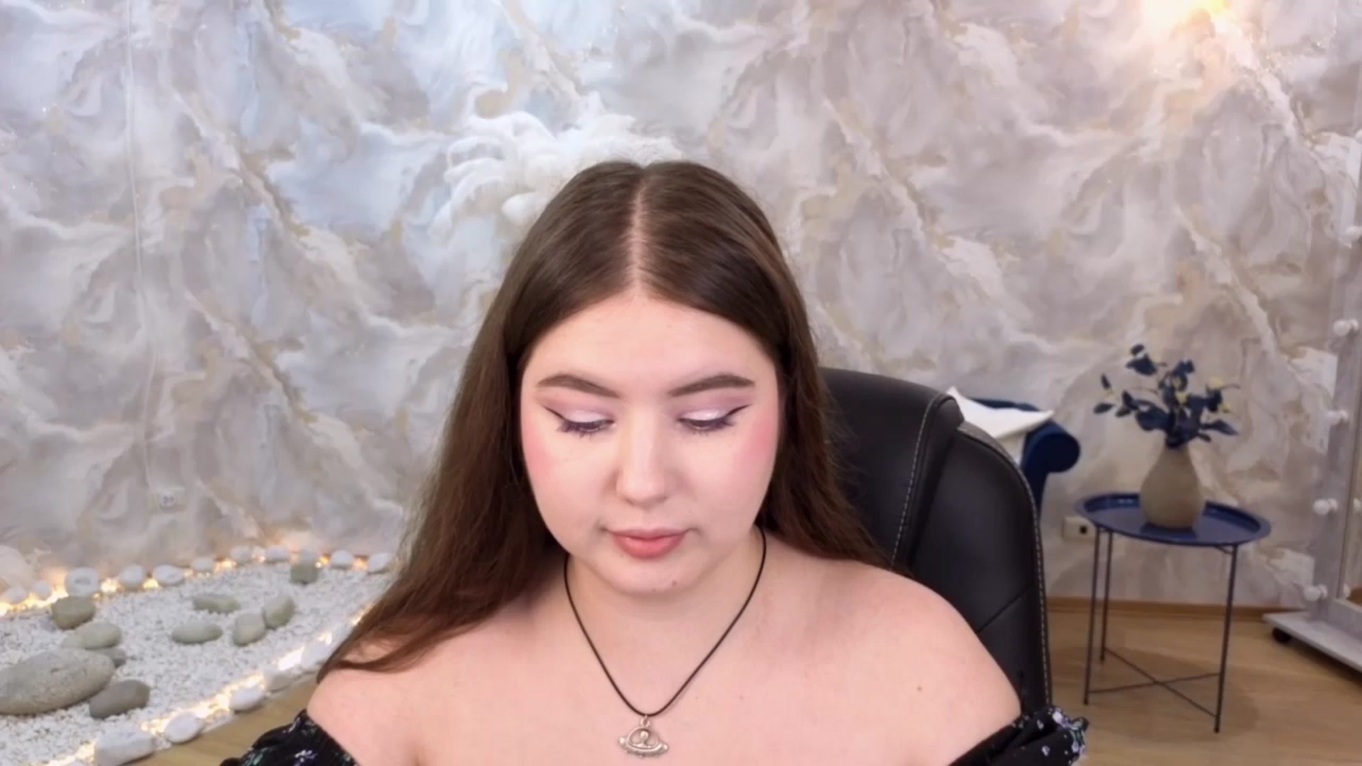 Gallery image thumbnail from EnigmaVeil's myfreecams stream on, 01/29/2026, 19:02 image 1 of 20