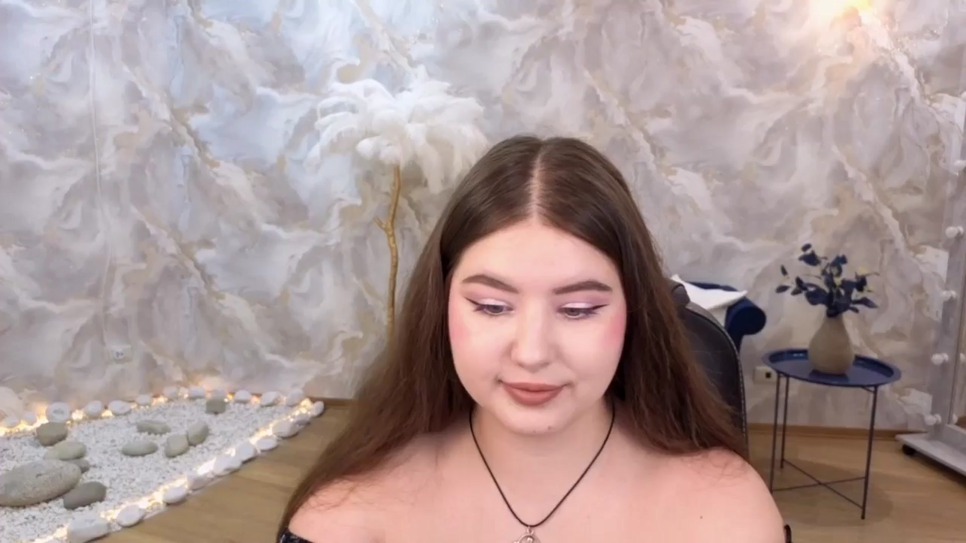 Gallery image thumbnail from EnigmaVeil's myfreecams stream on, 01/29/2026, 19:02 image 11 of 20