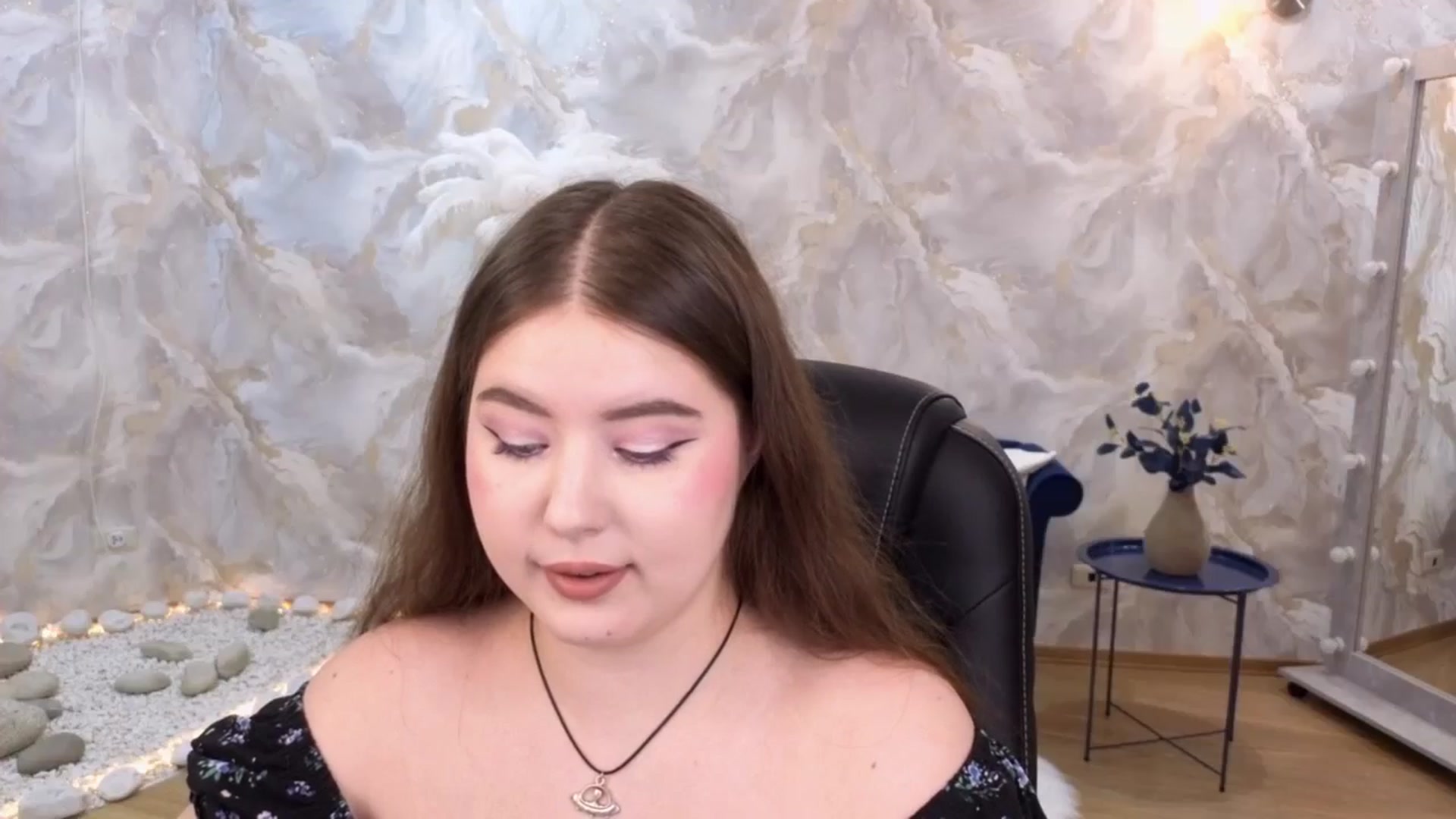 Gallery image thumbnail from EnigmaVeil's myfreecams stream on, 01/29/2026, 19:35 image 12 of 20
