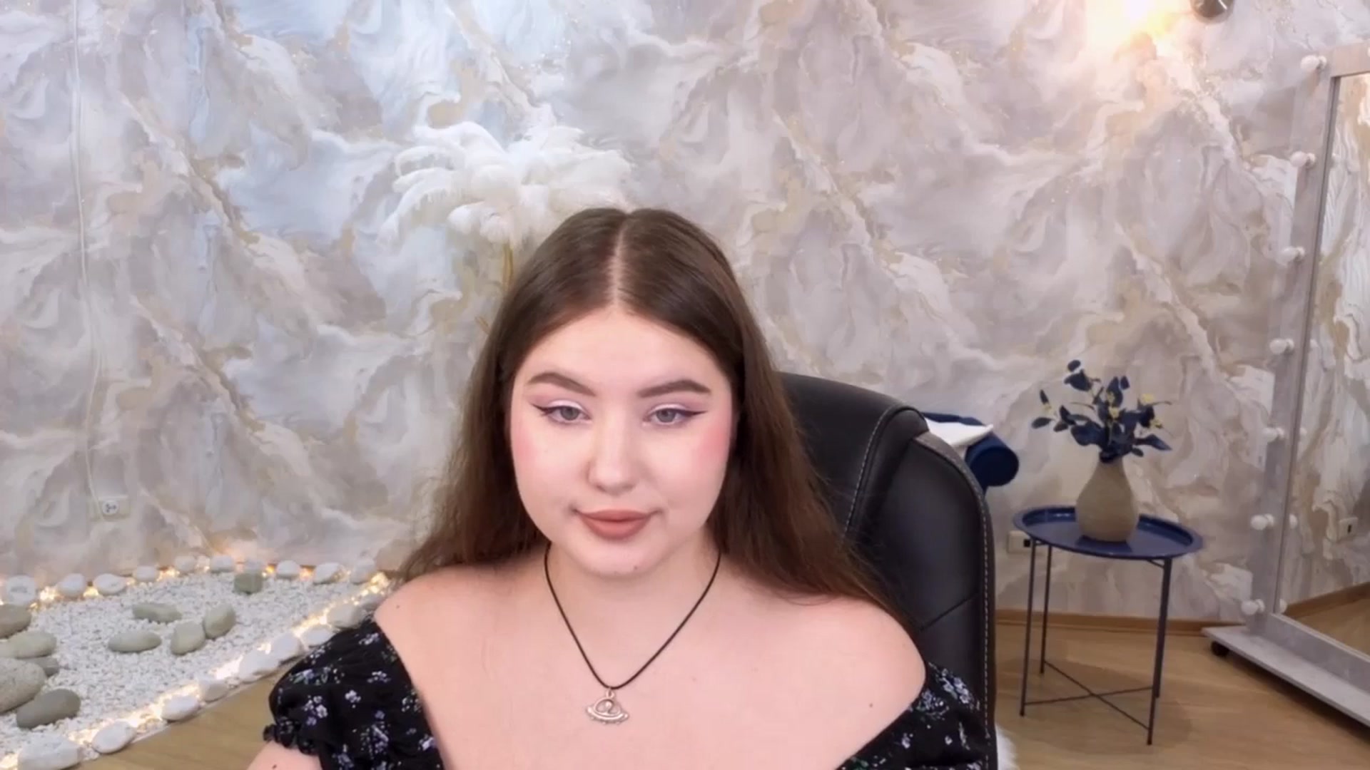 Gallery image thumbnail from EnigmaVeil's myfreecams stream on, 01/29/2026, 19:35 image 14 of 20