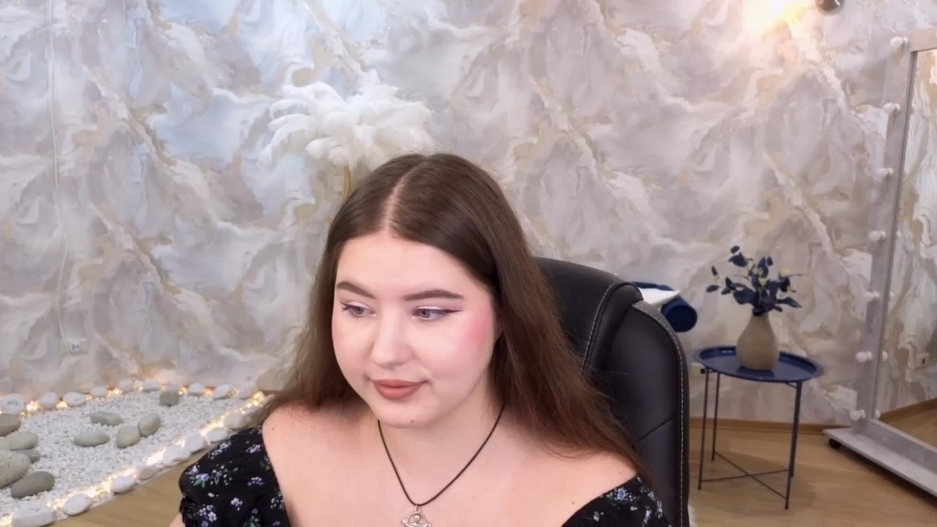 Gallery image thumbnail from EnigmaVeil's myfreecams stream on, 01/29/2026, 19:47 image 14 of 20