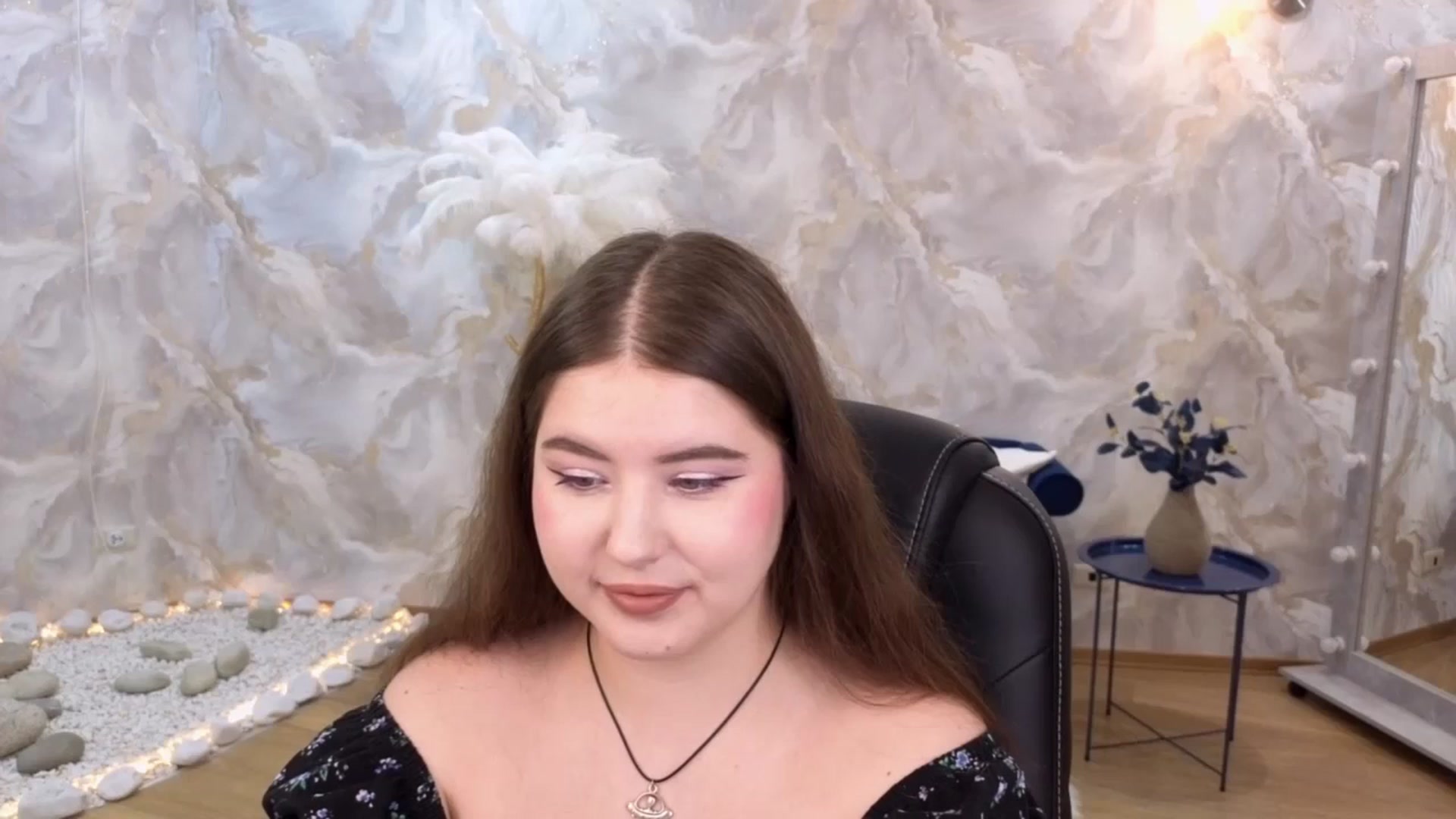 Gallery image thumbnail from EnigmaVeil's myfreecams stream on, 01/29/2026, 19:47 image 9 of 20