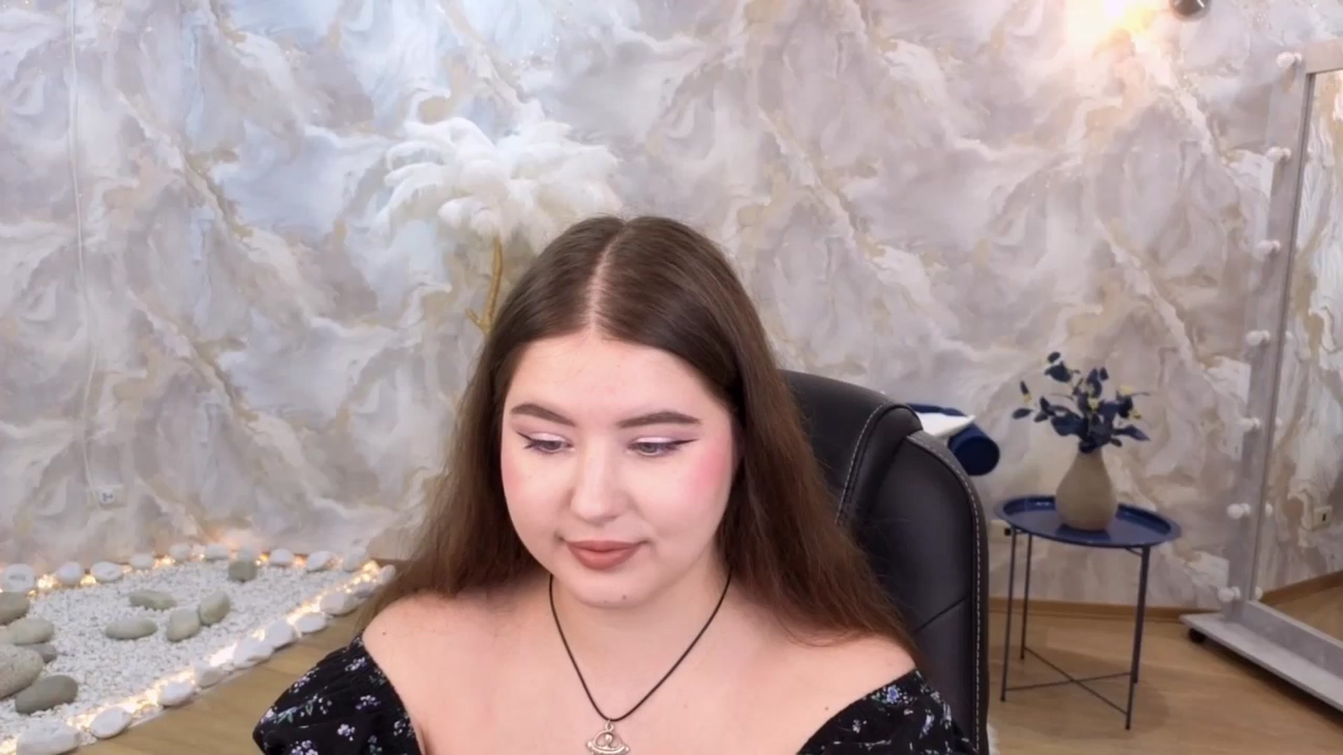 Gallery image thumbnail from EnigmaVeil's myfreecams stream on, 01/29/2026, 19:47 image 5 of 20