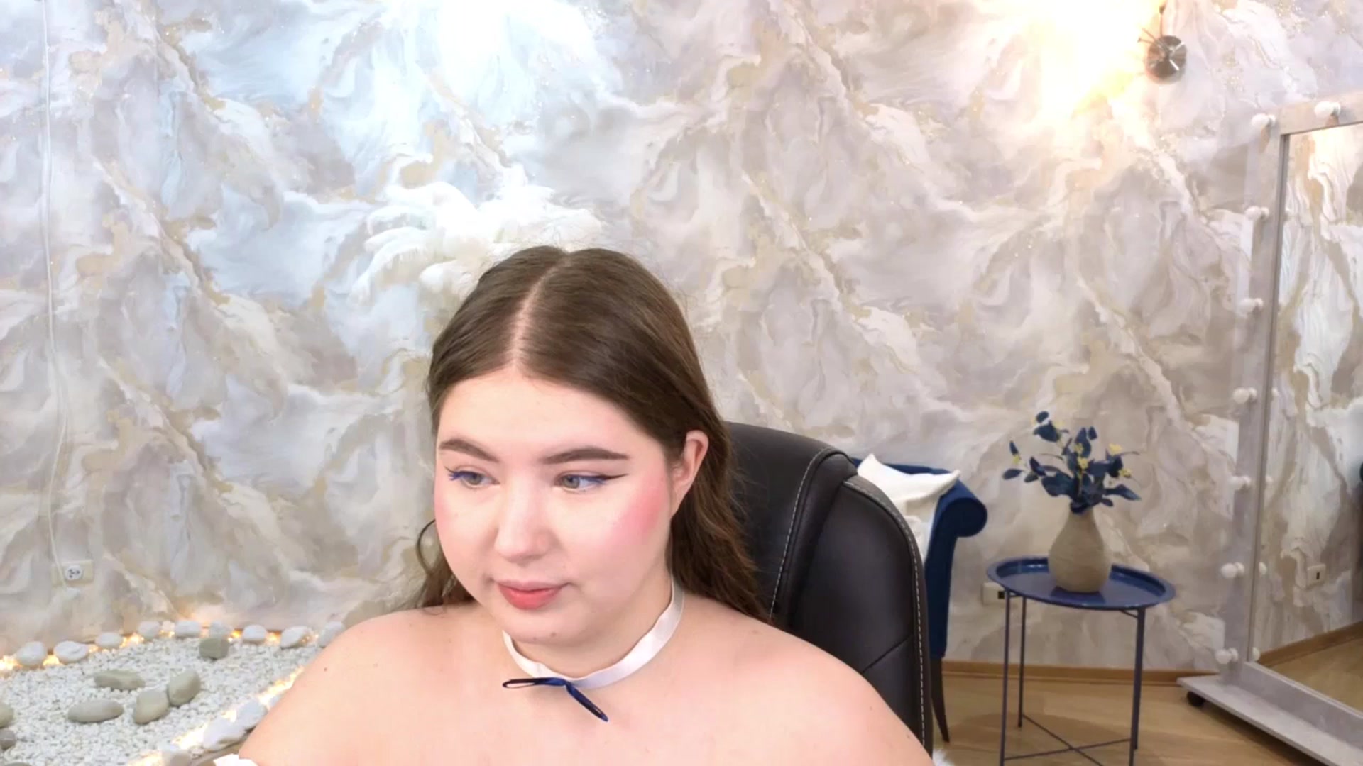 Gallery image thumbnail from EnigmaVeil's myfreecams stream on, 01/30/2026, 19:00 image 4 of 20