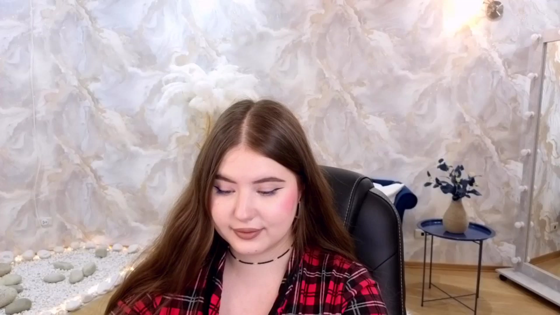 Gallery image thumbnail from EnigmaVeil's myfreecams stream on, 02/04/2026, 12:06 image 14 of 20