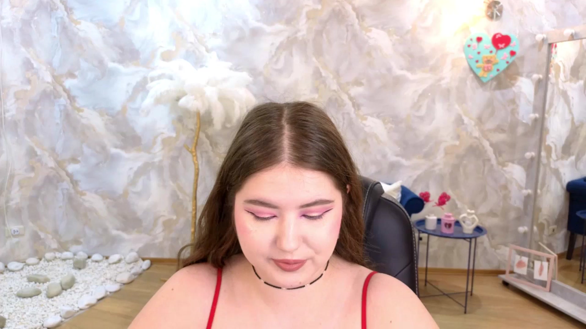 Gallery image thumbnail from EnigmaVeil's myfreecams stream on, 02/14/2026, 18:40 image 6 of 20