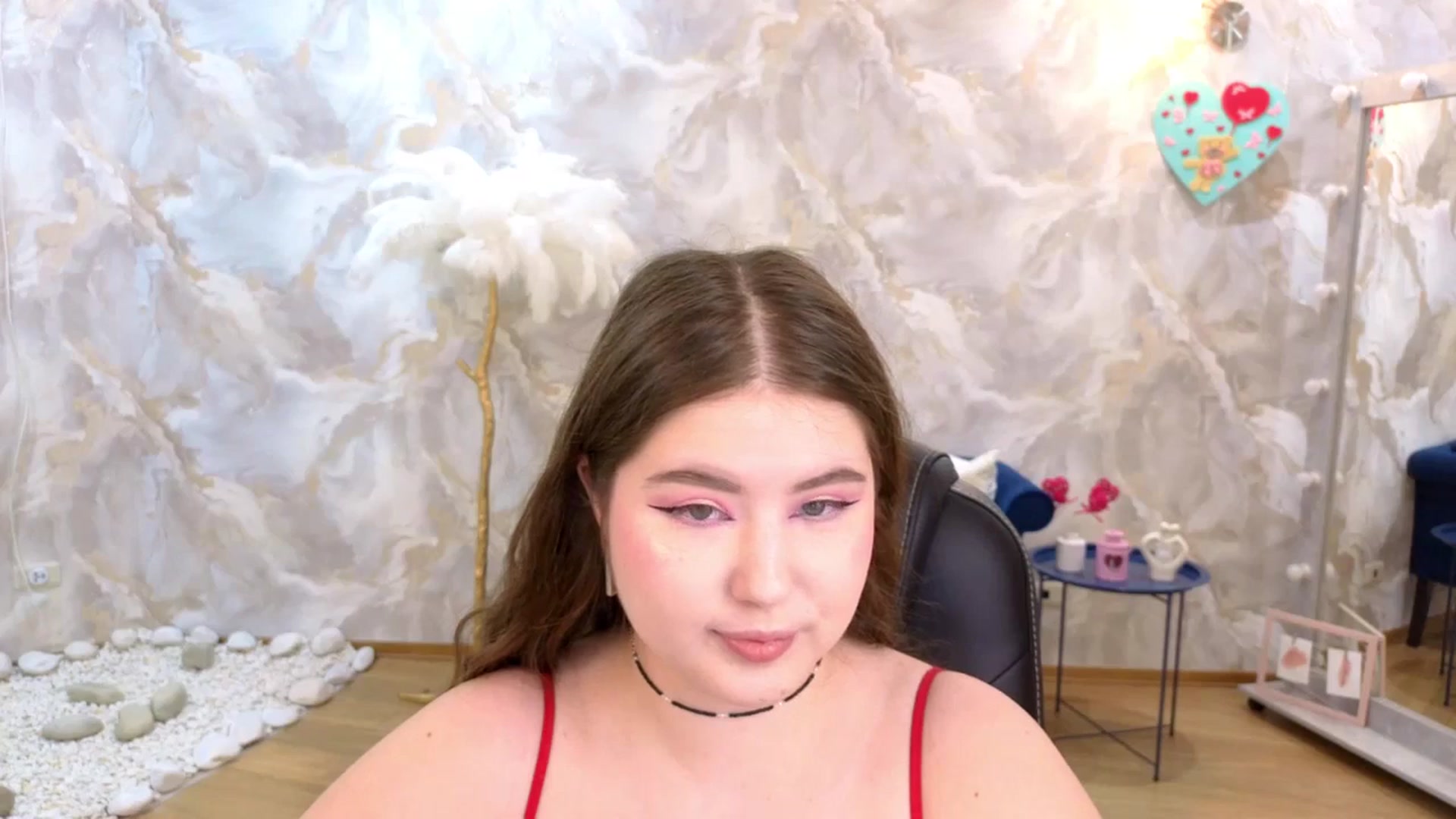 Gallery image thumbnail from EnigmaVeil's myfreecams stream on, 02/14/2026, 18:40 image 3 of 20