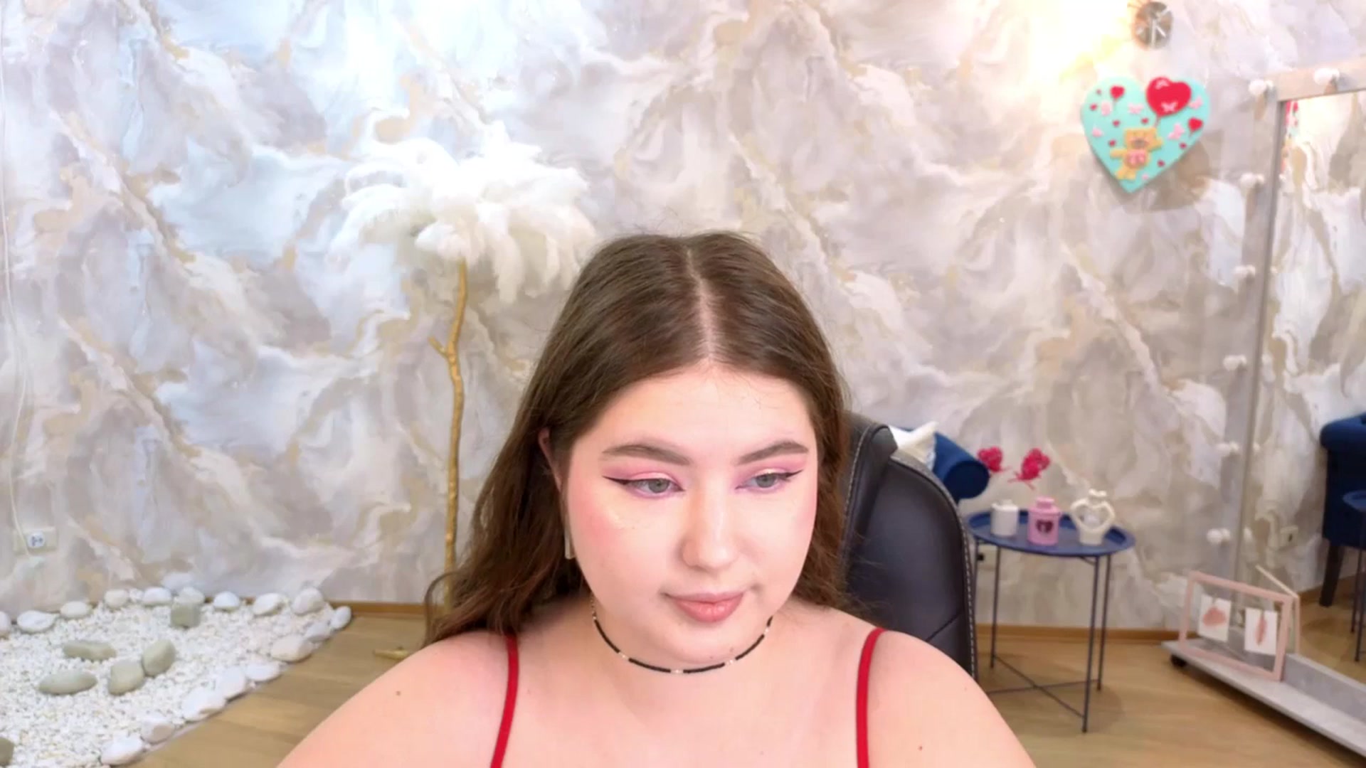 Gallery image thumbnail from EnigmaVeil's myfreecams stream on, 02/14/2026, 18:40 image 2 of 20