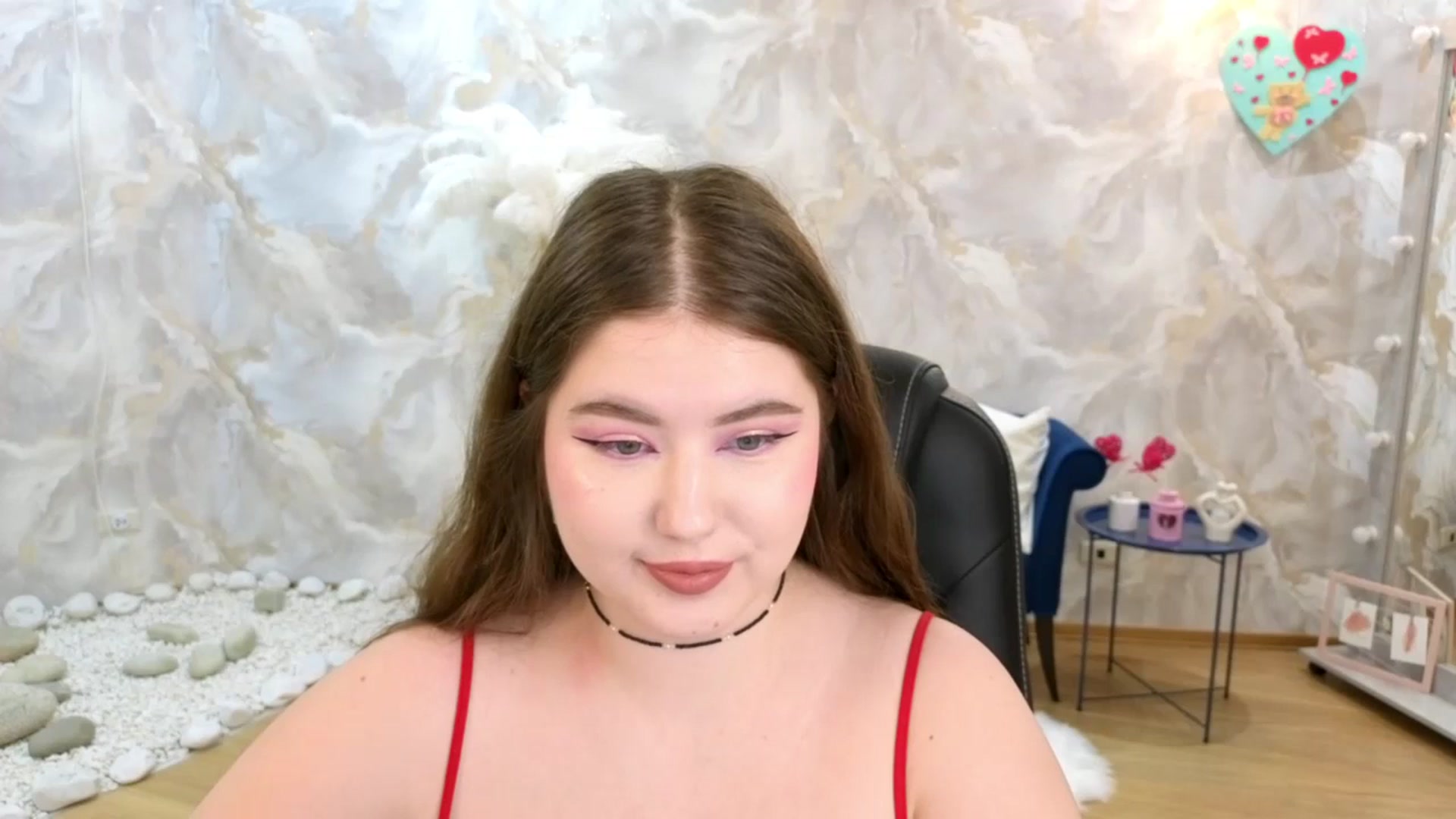 Gallery image thumbnail from EnigmaVeil's myfreecams stream on, 02/14/2026, 18:40 image 12 of 20