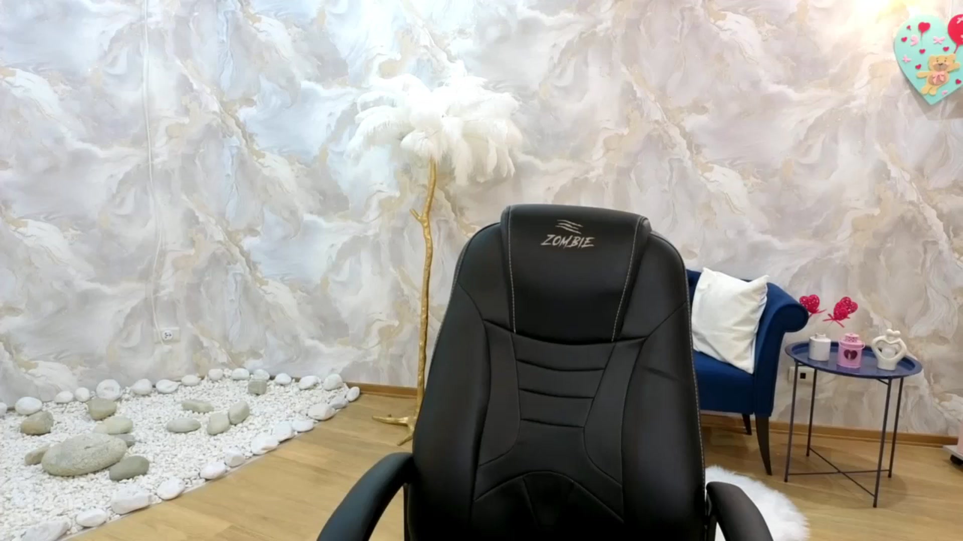 Gallery image thumbnail from EnigmaVeil's myfreecams stream on, 02/14/2026, 18:40 image 14 of 20